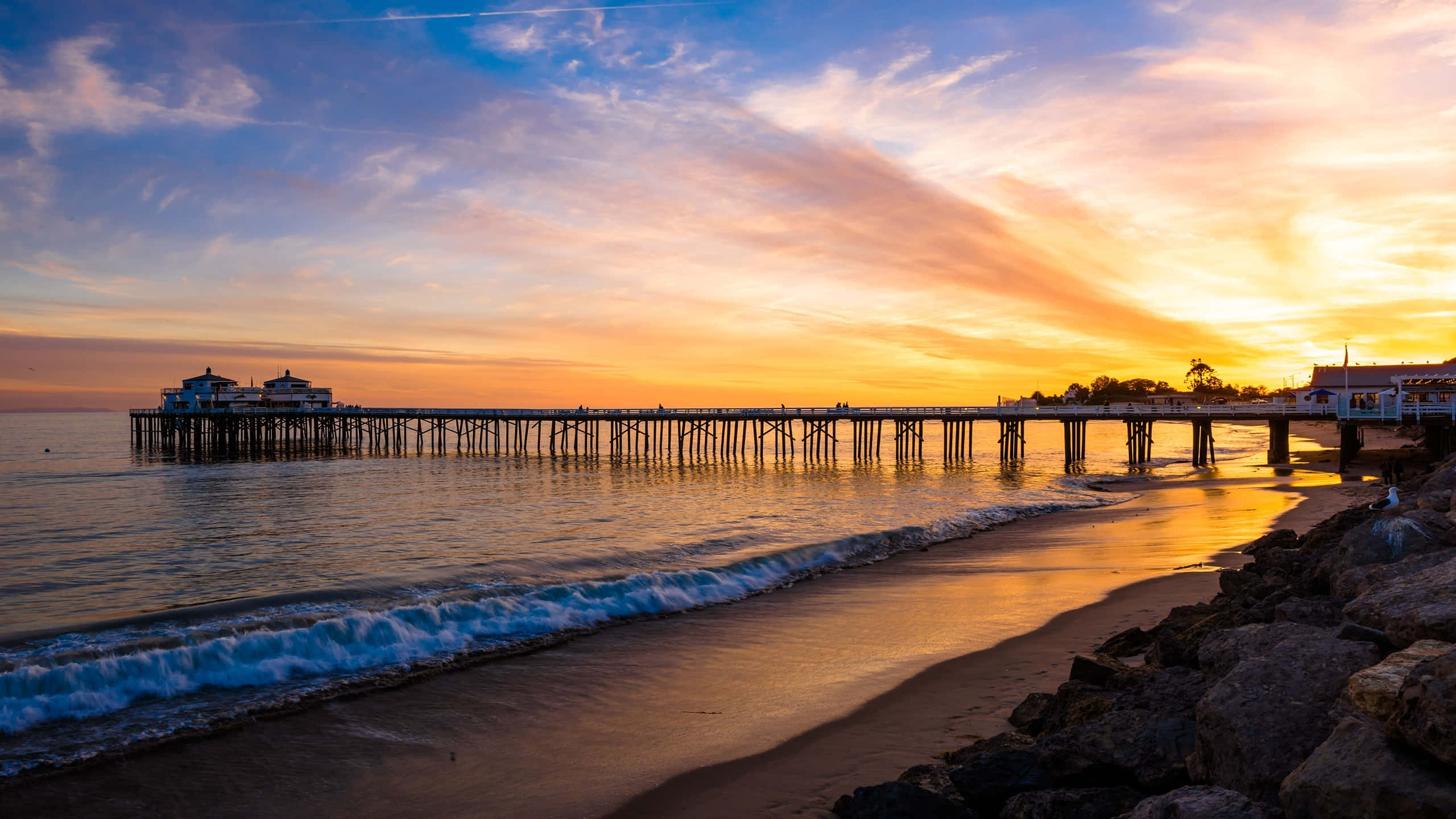 1440p Malibu Pier Kultainen Auringonlasku Tausta Taustakuvat