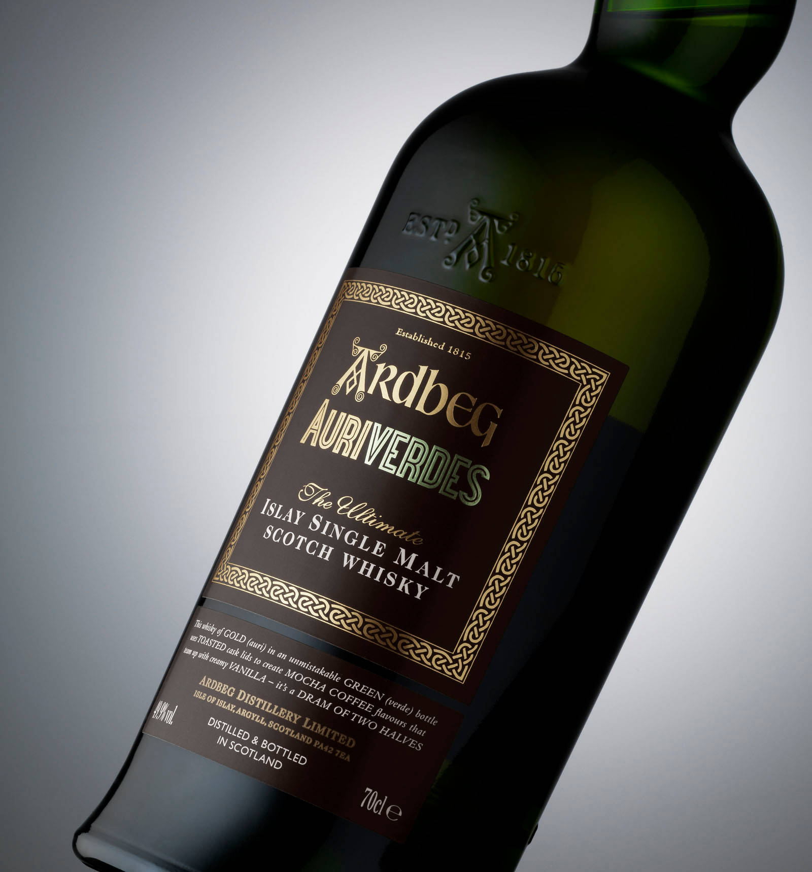 Ardbeg Auriverdes-viskipullo Taustakuvat