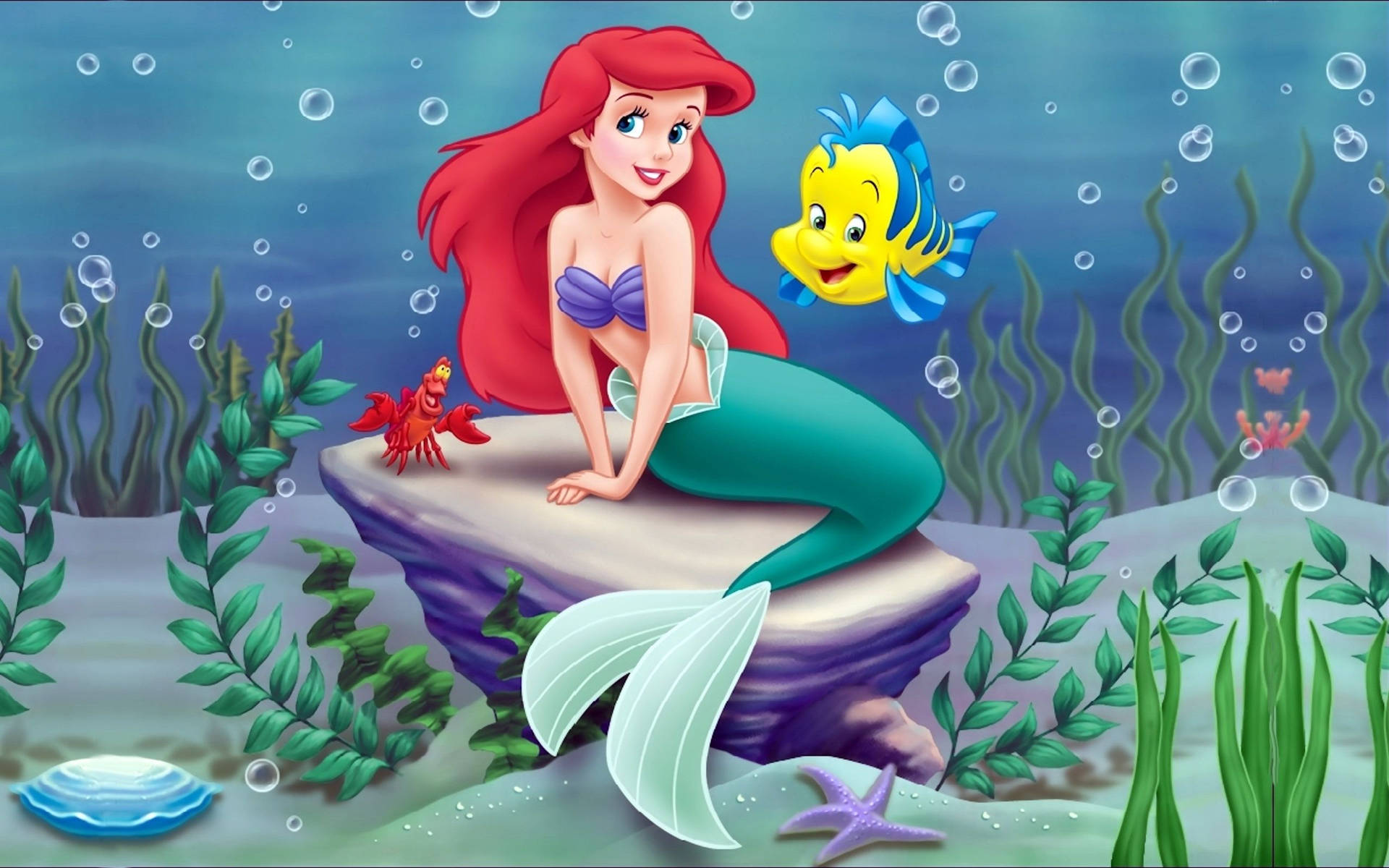 Pieni merenneito Ariel ja Flounder vedenalainen taustakuva.