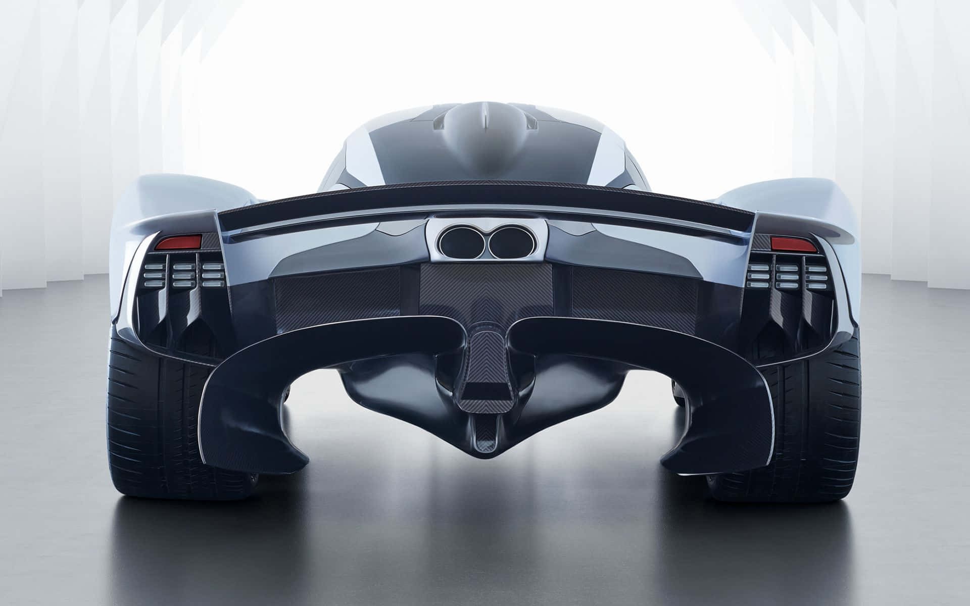 Aston Martin Valkyrie - Unelmakone toiminnassa Taustakuvat
