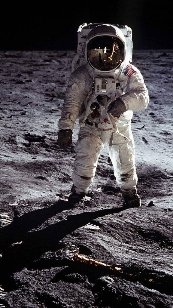 Astronautti avaruudessa iPhone Taustakuvat