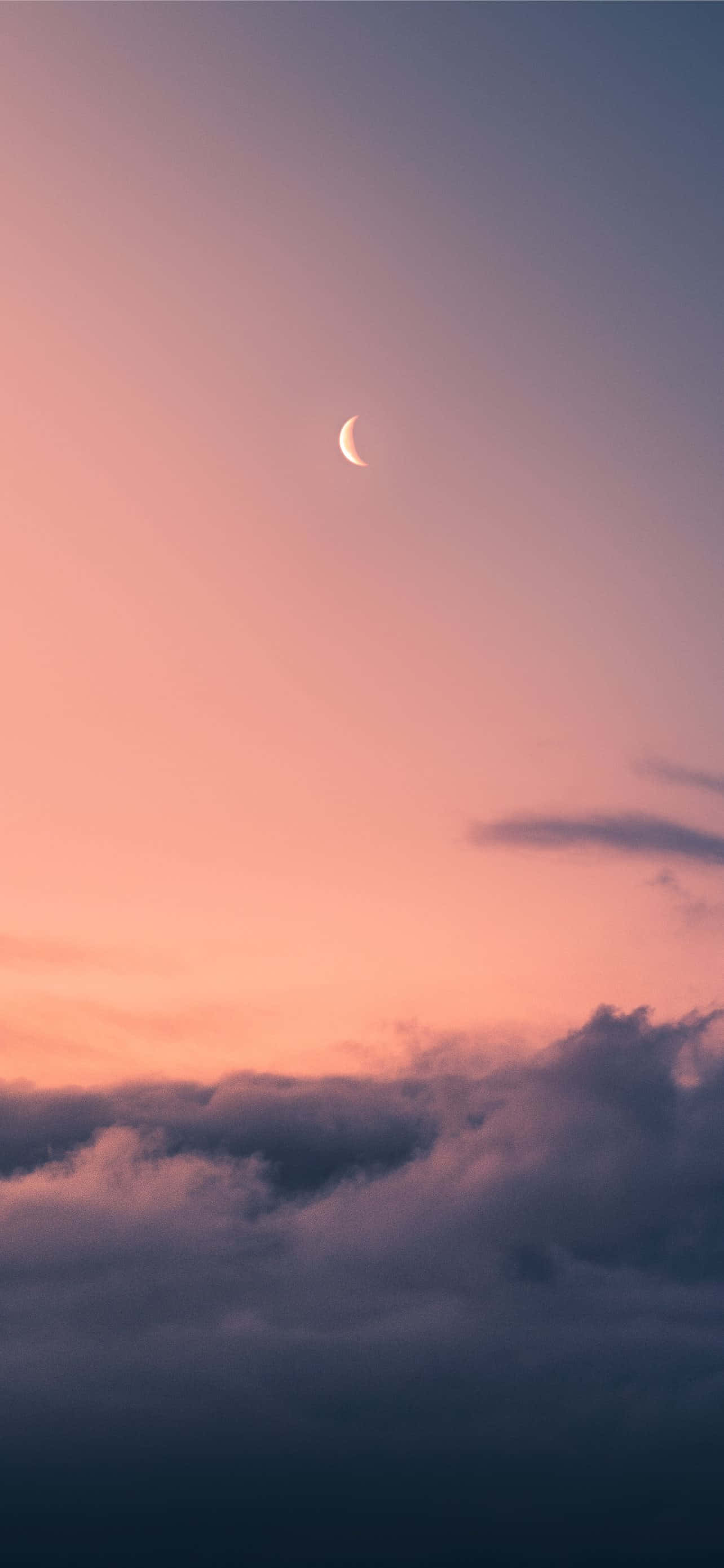 Auringonlaskun pilvi ja kuu Taustakuvat