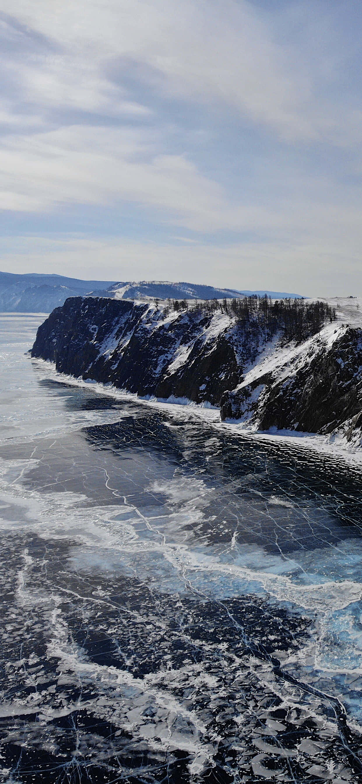 Baikal-järven jäinen vuoristomaisema Taustakuvat