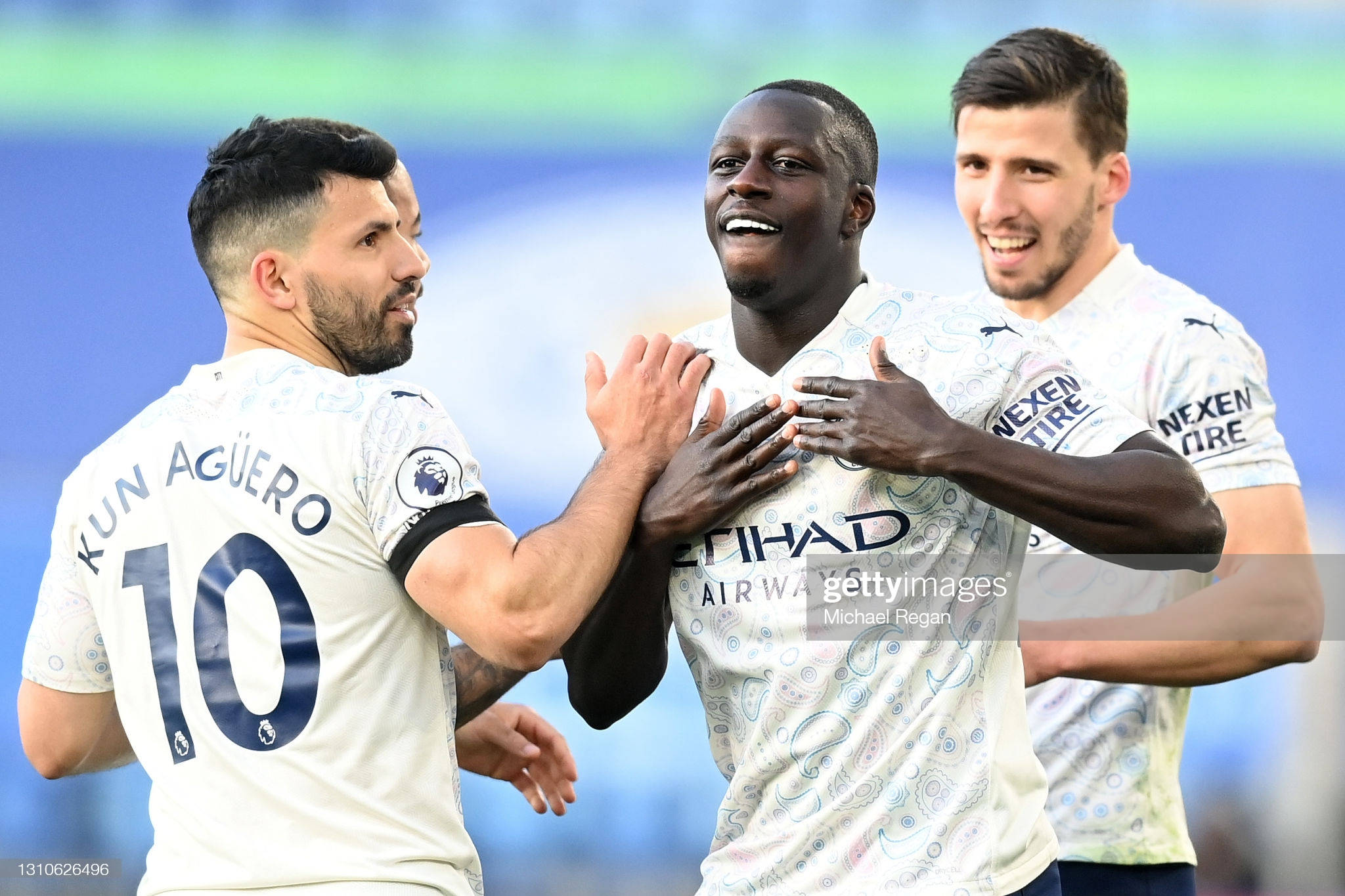 Benjamin Mendy Valkoinen Etihad-paita Taustakuvat