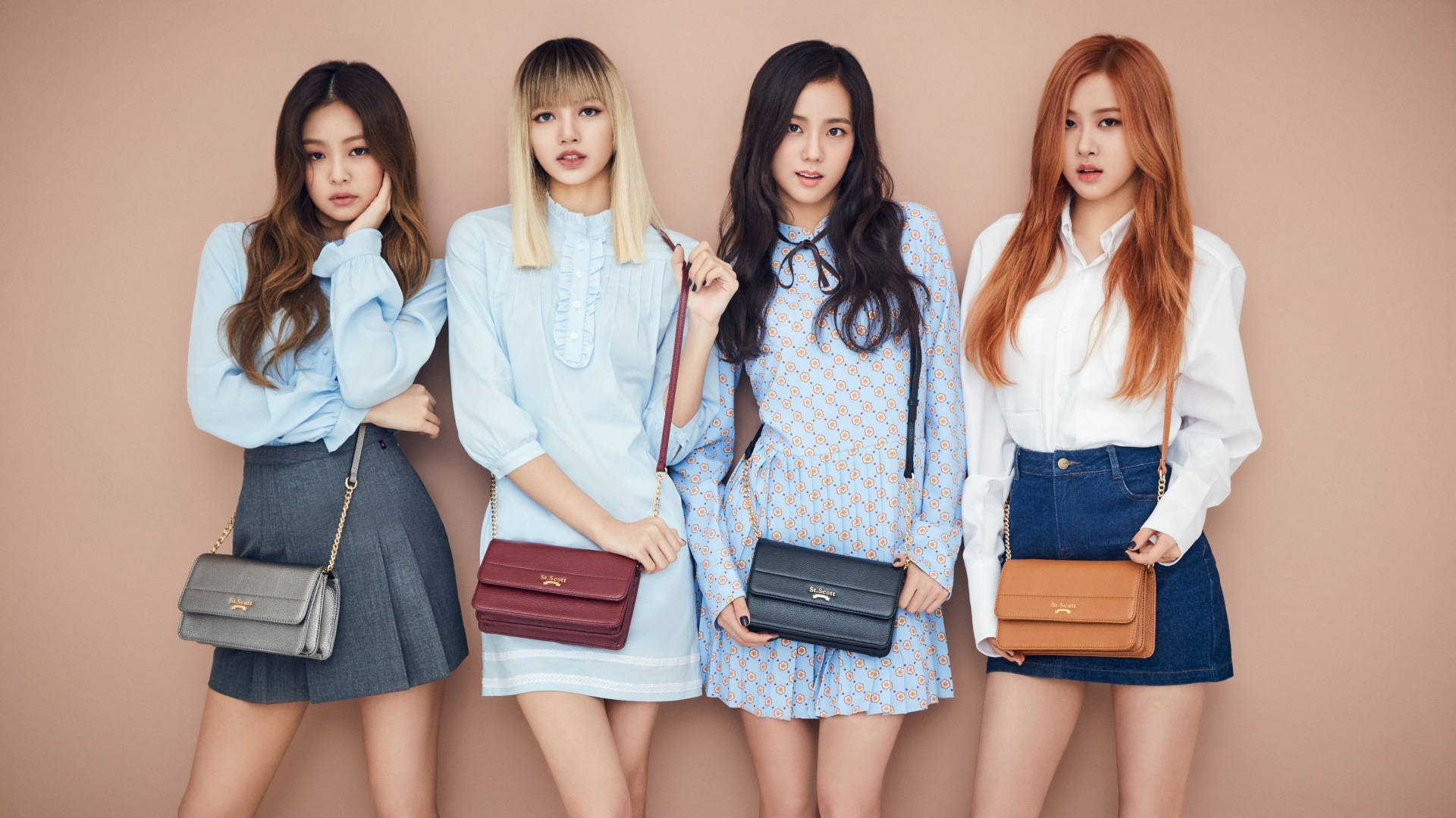 Blackpink näyttää upealta beigessä Taustakuvat