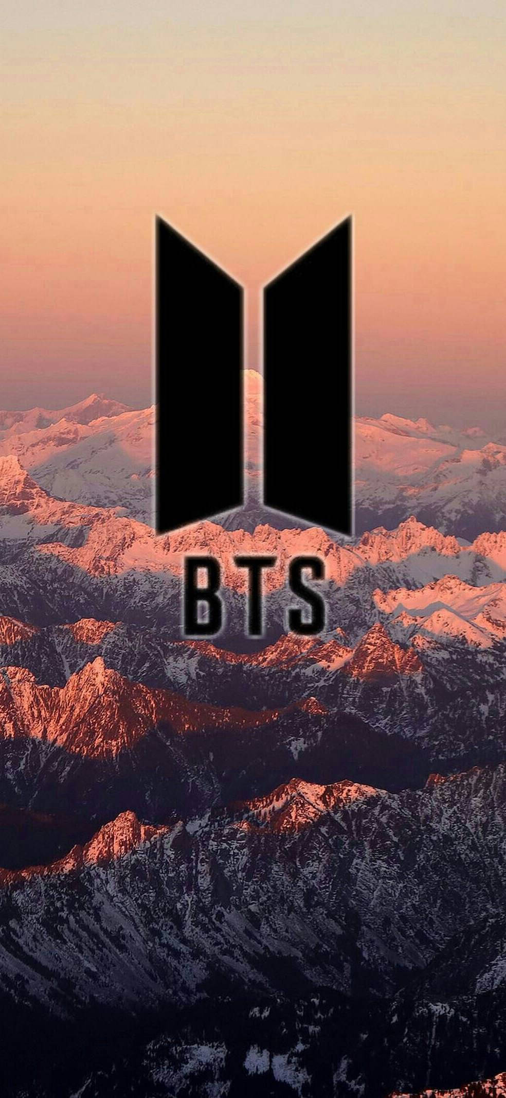 BTS-logo esteettisellä vuorella Taustakuvat