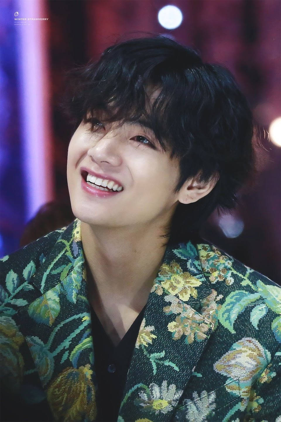 BTS V Kukkakuvioinen Takki Taustakuvat