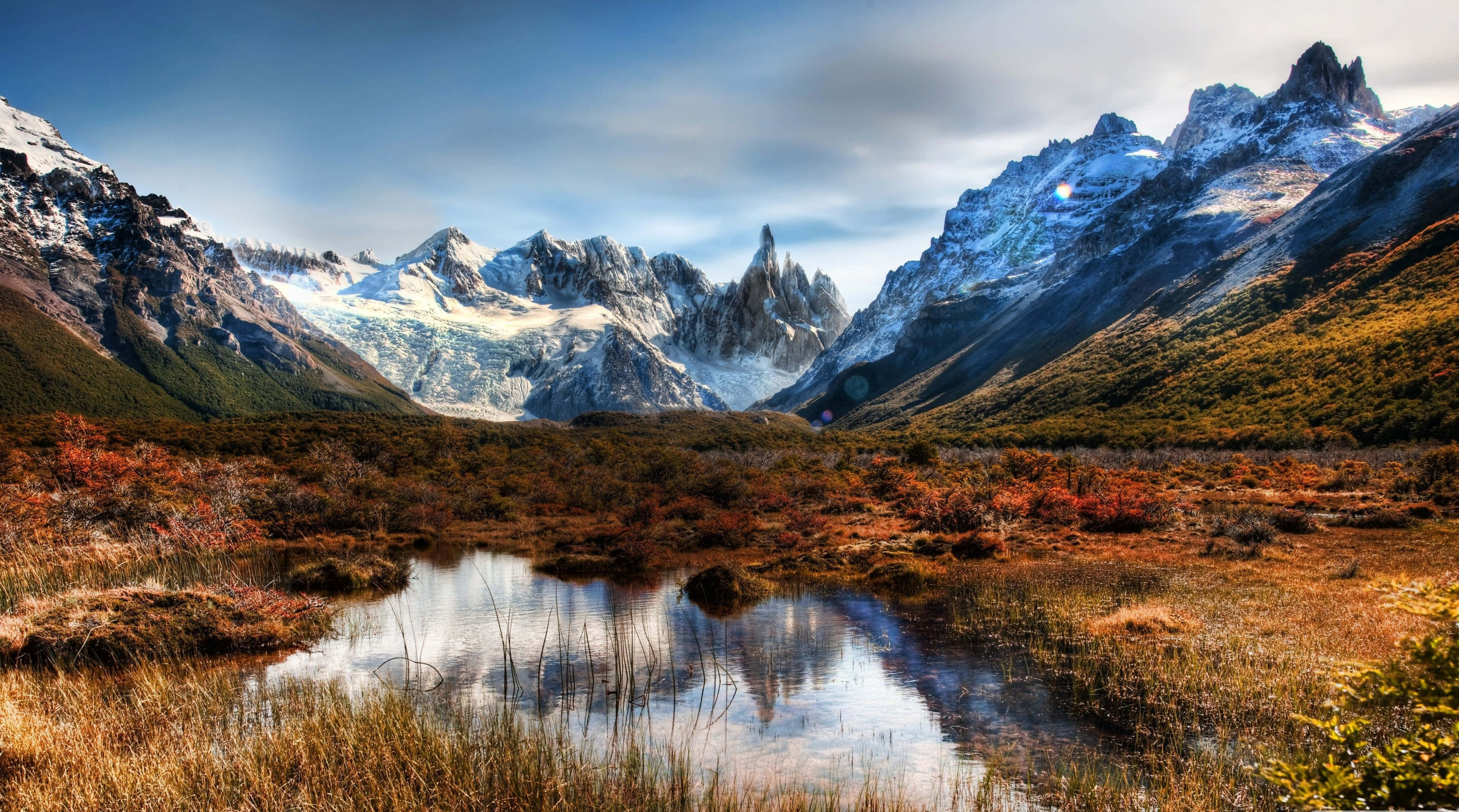 Cerro Torre -vuorenhuippu 4K Ultra HD -maisema Taustakuvat