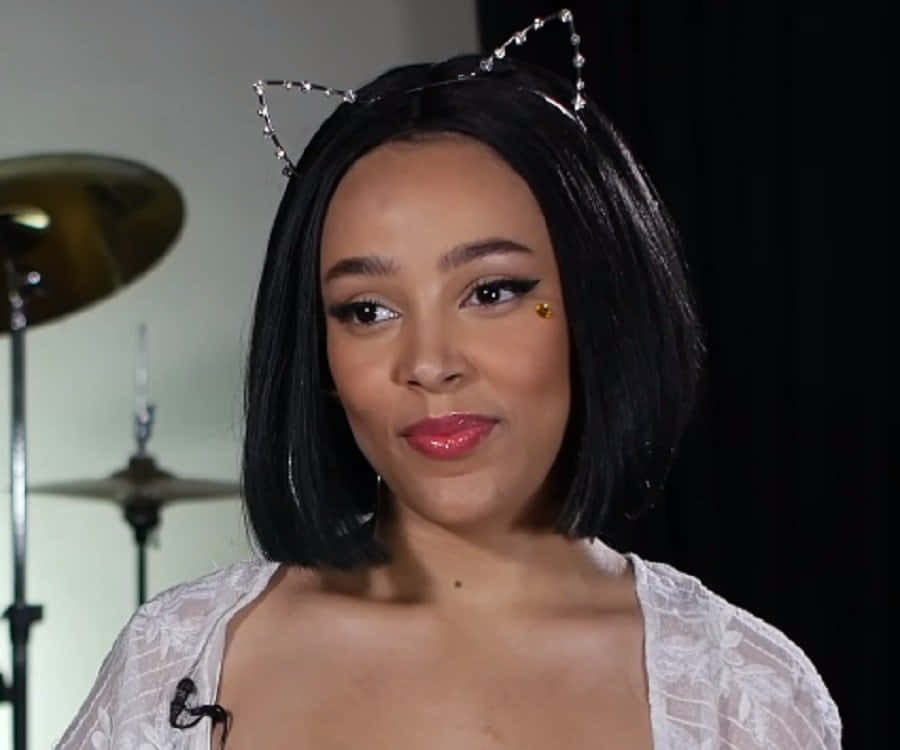 Doja Cat Valmiina Lentoon Taustakuvat