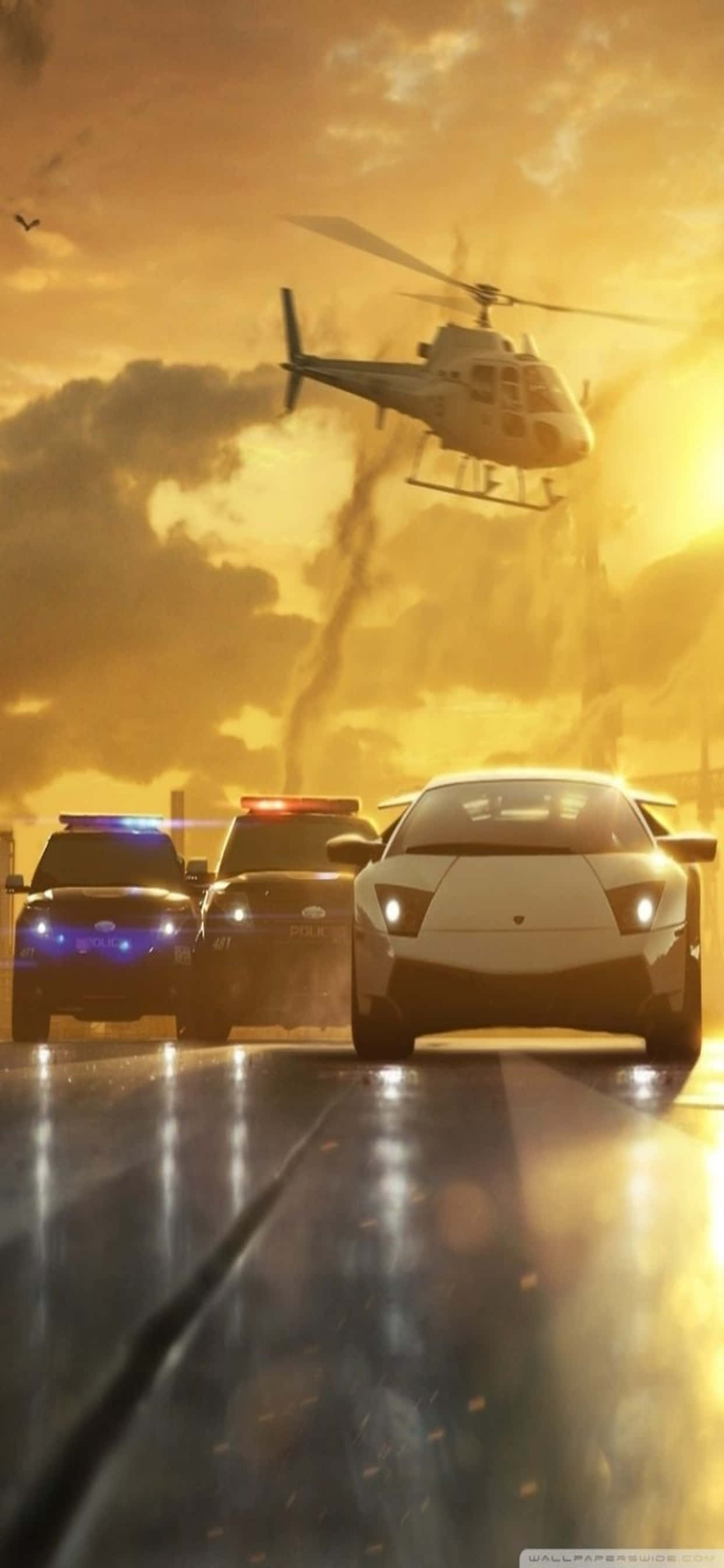 Dramaattinen Need for Speed Heat -pelitausta esillä iPhone XS Maxilla Taustakuvat