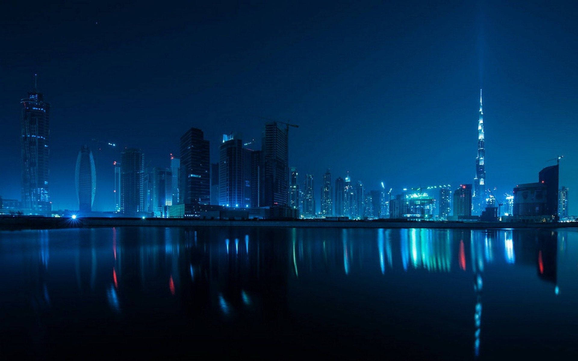 Dubain horisontti sinisellä estetiikalla PC Taustakuvat