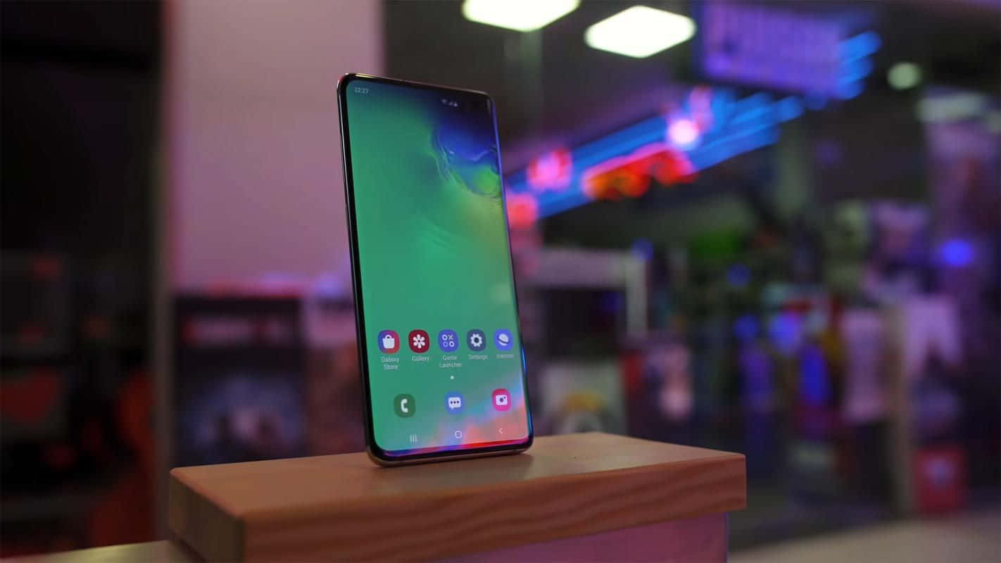 Hanki uusi Galaxy S10 ja koe vertaansa vailla oleva teho ja muotoilu Taustakuvat