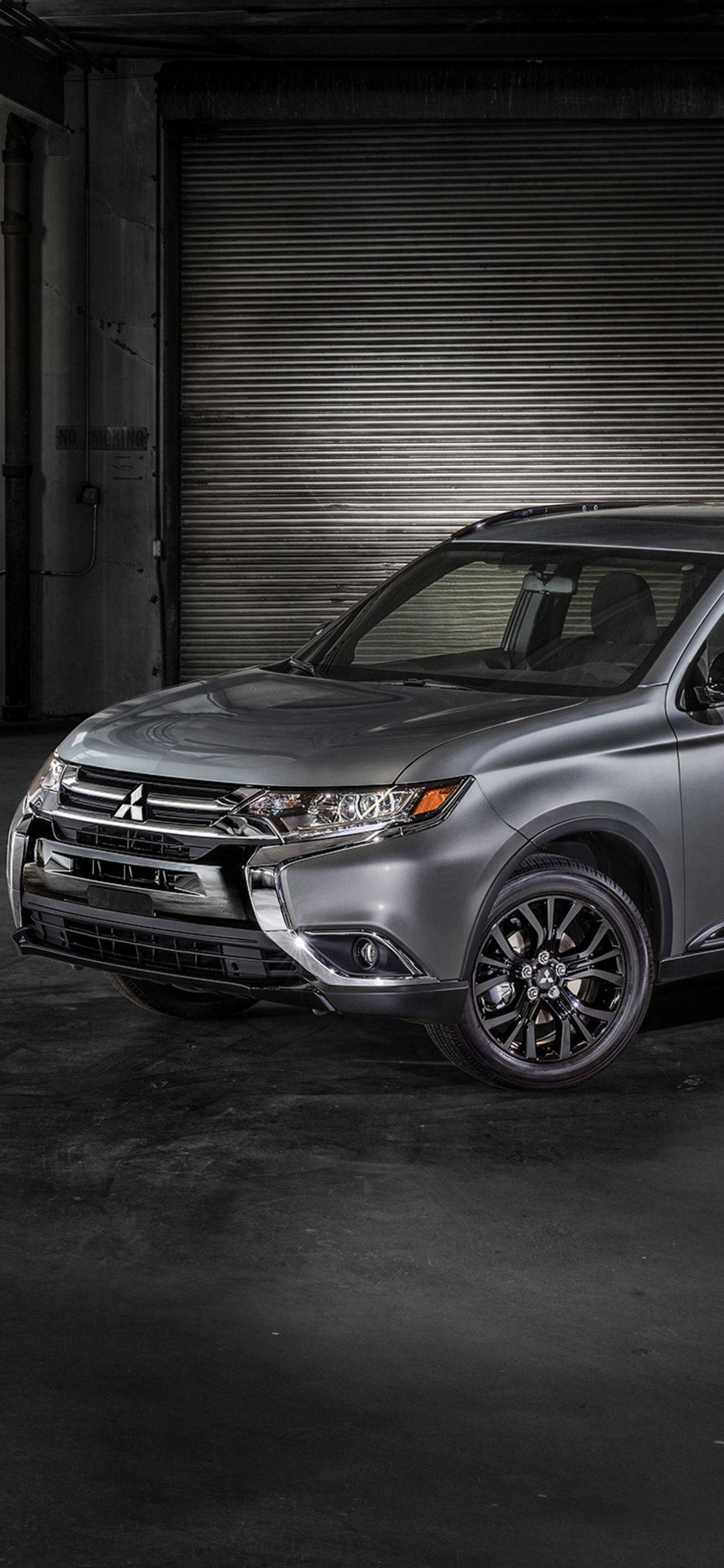 Harmaa Mitsubishi Outlander Taustakuvat