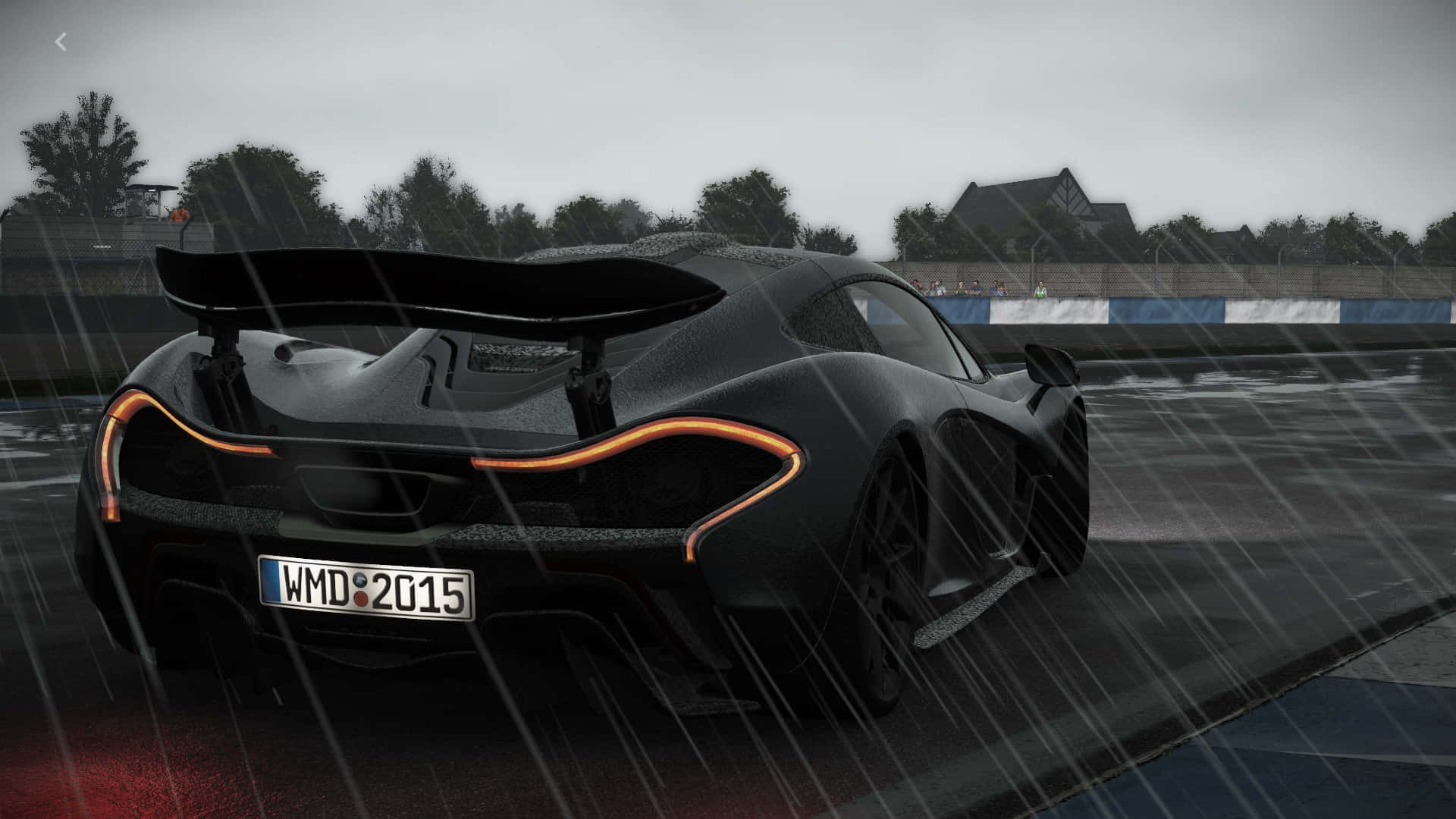 HD Project Cars - Musta McLaren P1 sateessa -taustakuva Taustakuvat