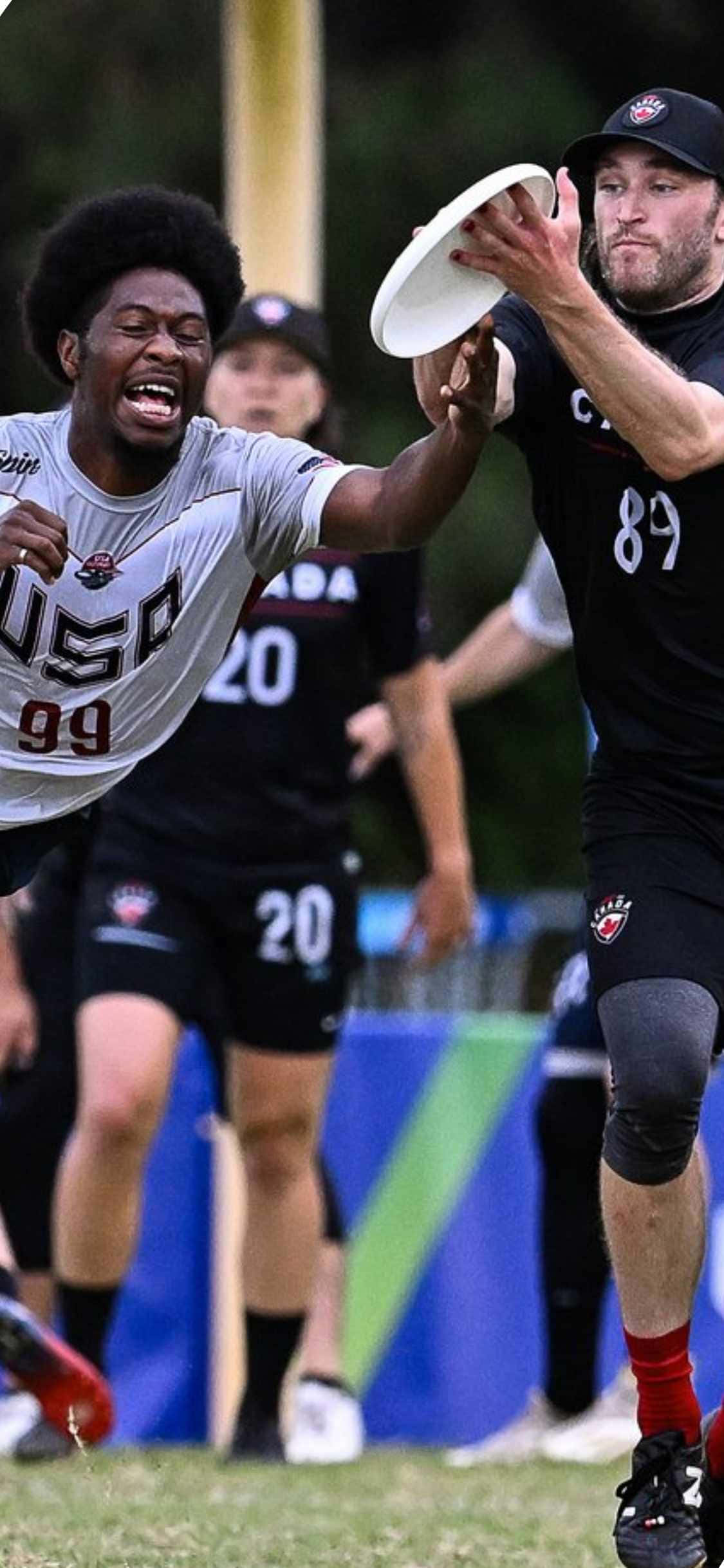 iPhone X -ultimate-frisbee-tausta juoksemassa Taustakuvat