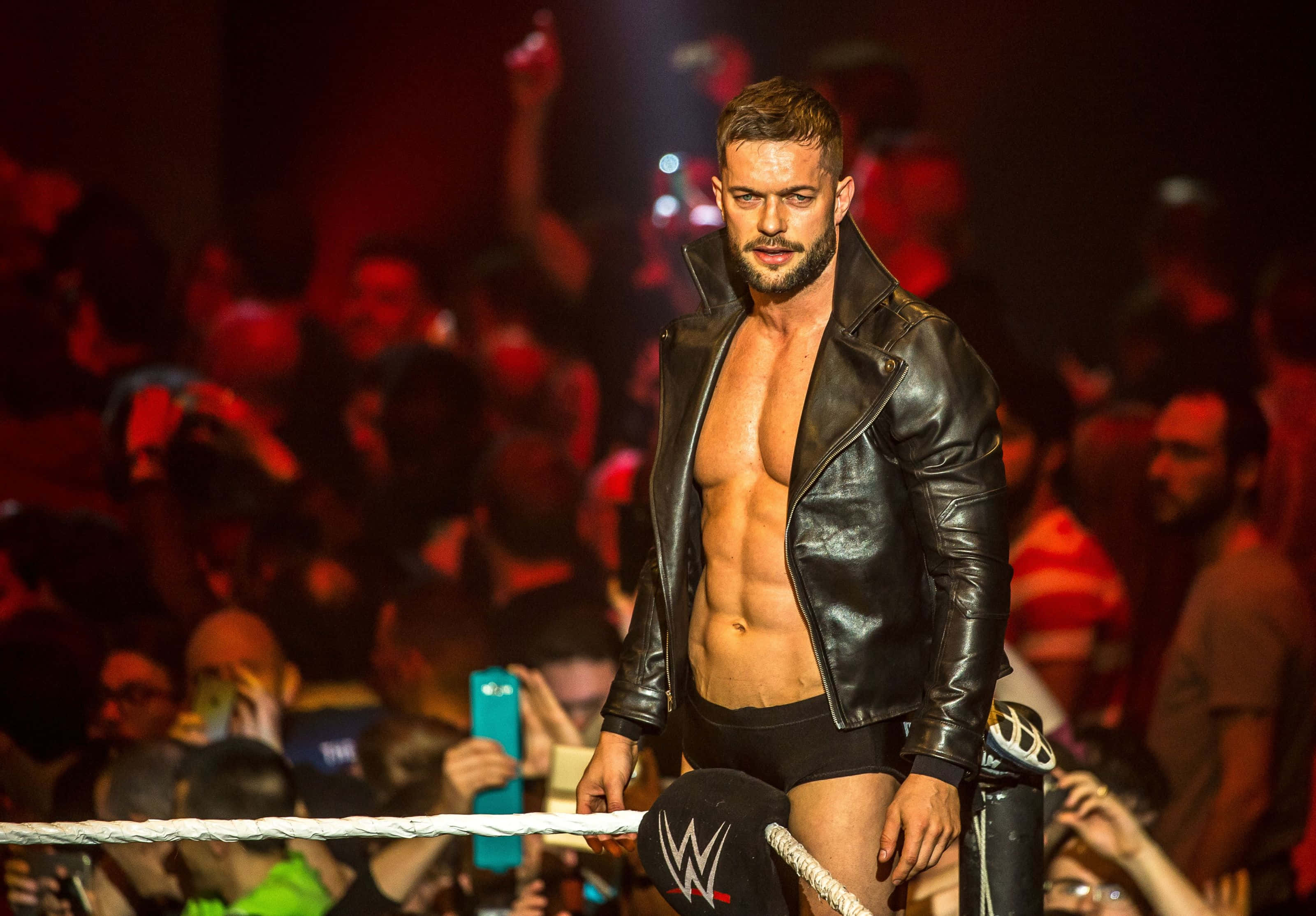 Irlantilainen ammattipainija Finn Balor Taustakuvat