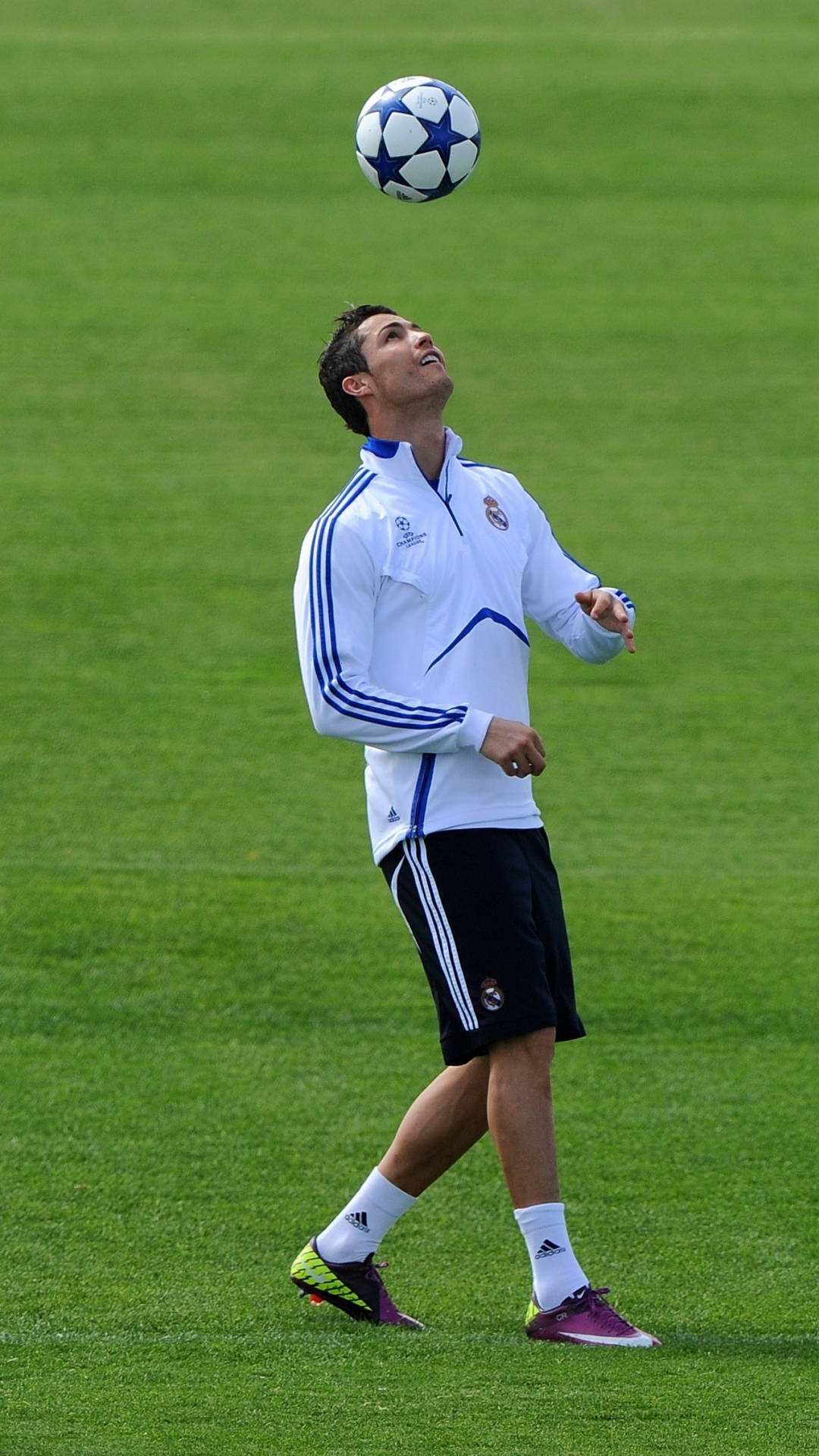 Jalkapallotemppu Cristiano Ronaldo iPhone Taustakuvat