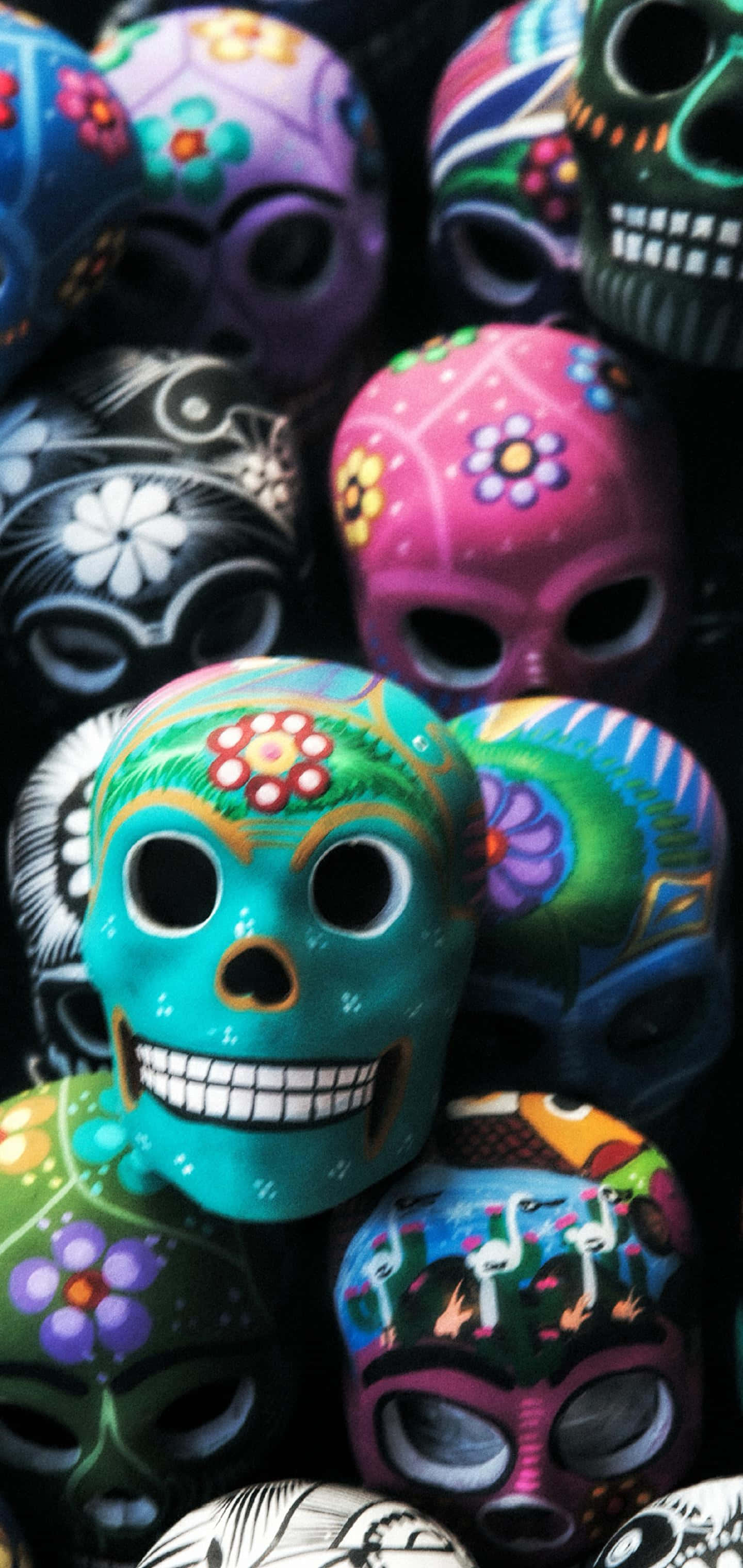 Juhli ja Suojaa Upealla Sugar Skull -puhelimella Taustakuvat