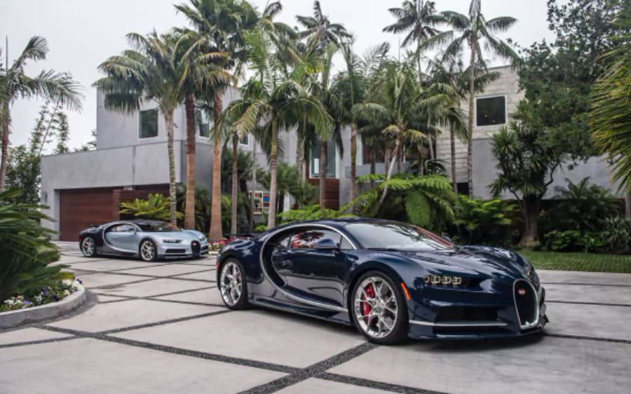 Kaksi Bugatti Chironia 4K Taustakuvat