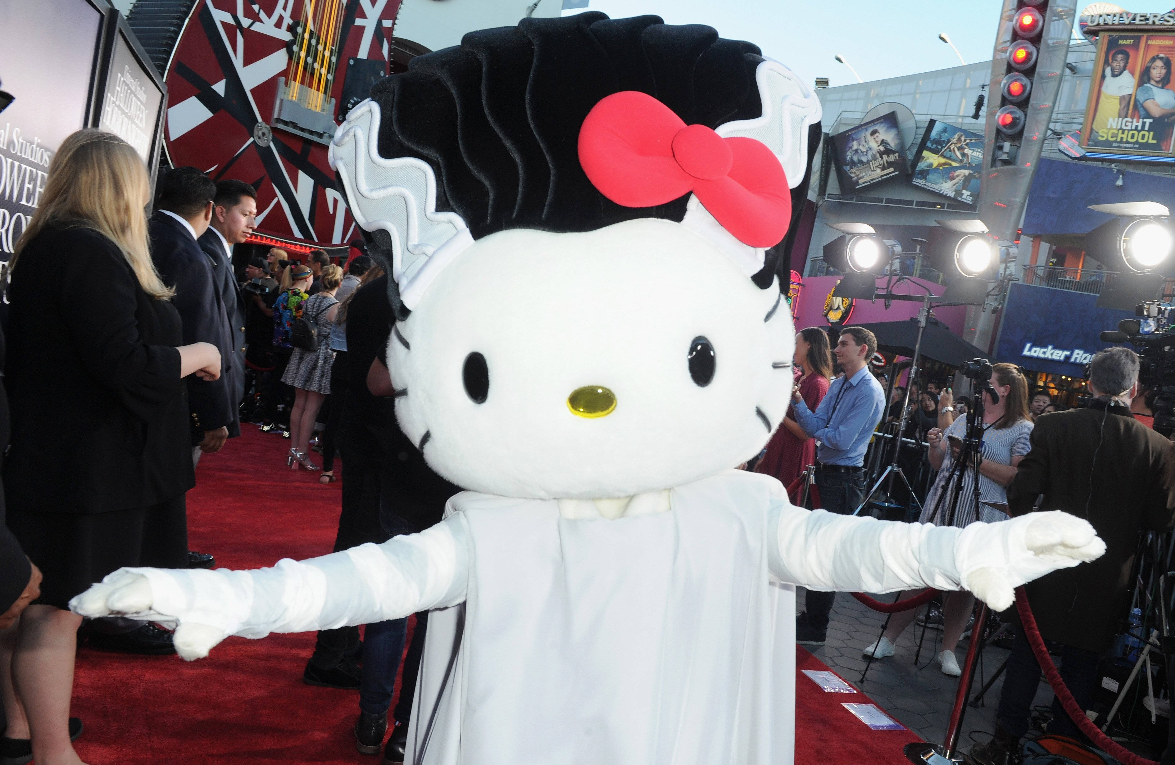 Karmiva Hello Kitty Halloween-muumio Taustakuvat