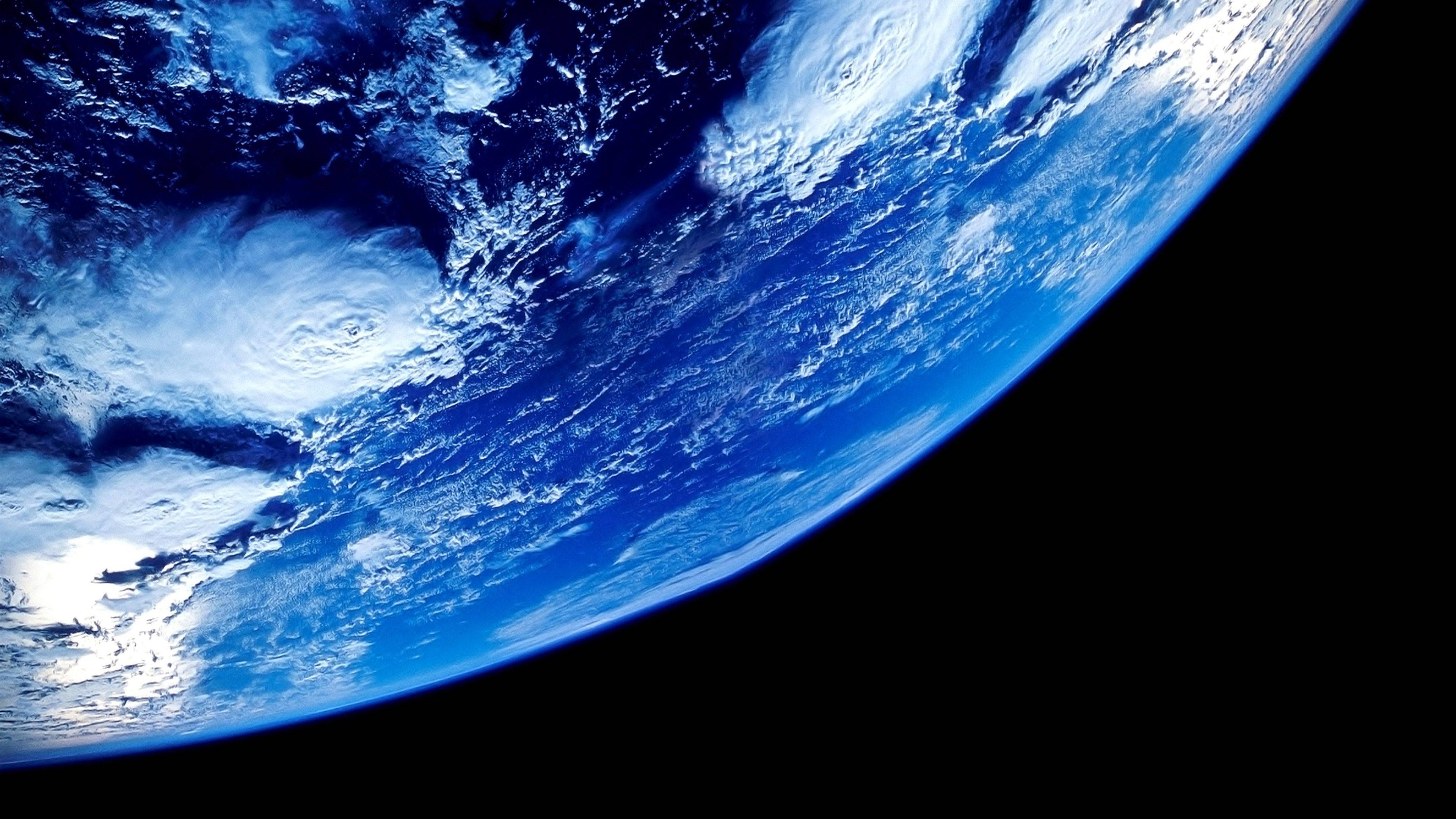 Katso planeettaamme lähempää Taustakuvat