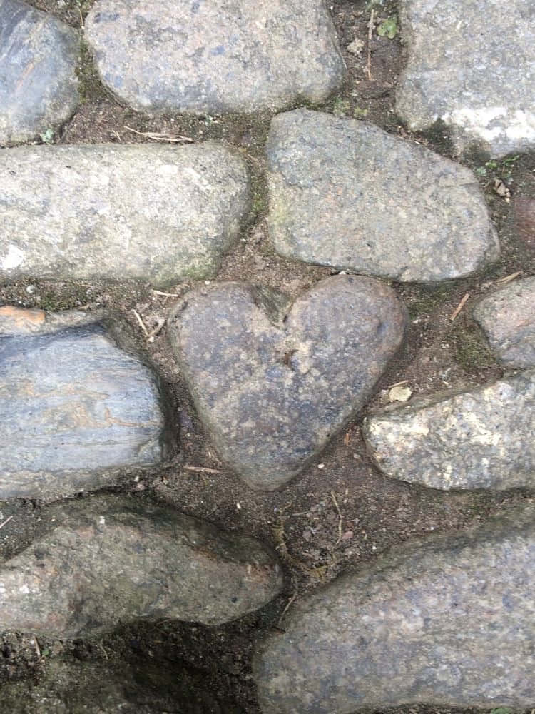 Kirkasta tilasi tällä sydämen estetiikalla! Taustakuvat