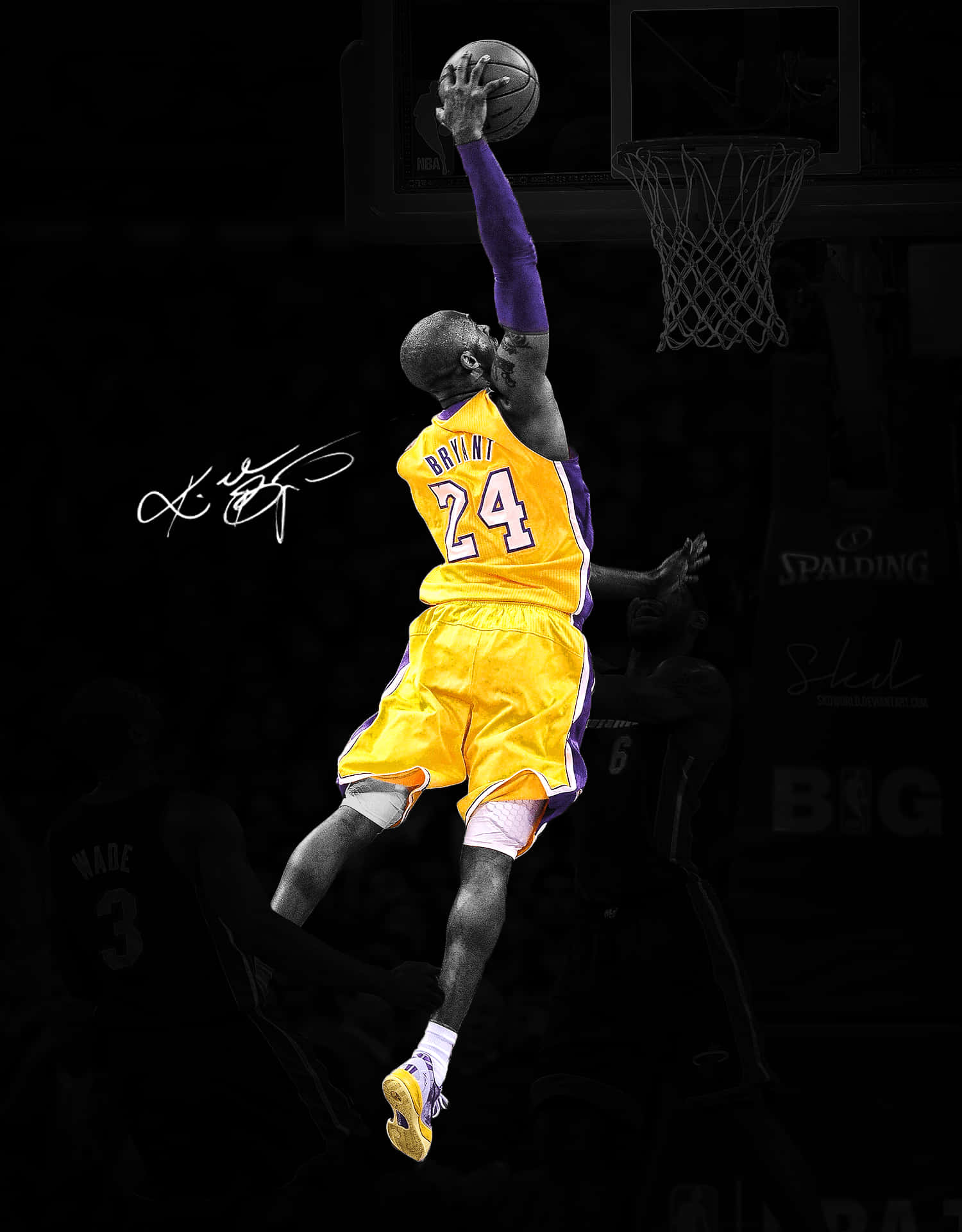 Kobe Bryant tunnusomaisella hyppyheitollaan Taustakuvat