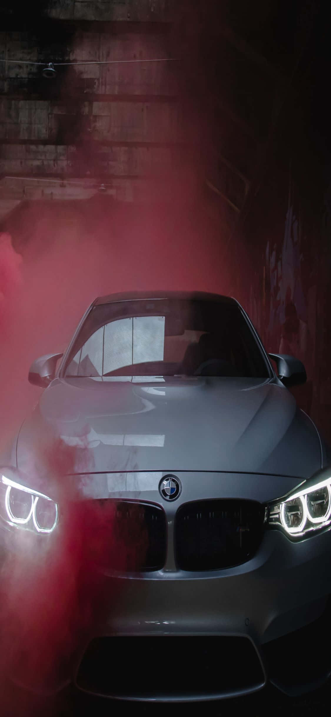 Koe BMW:n ja iPhone X:n äärimmäinen ylellisyys. Taustakuvat