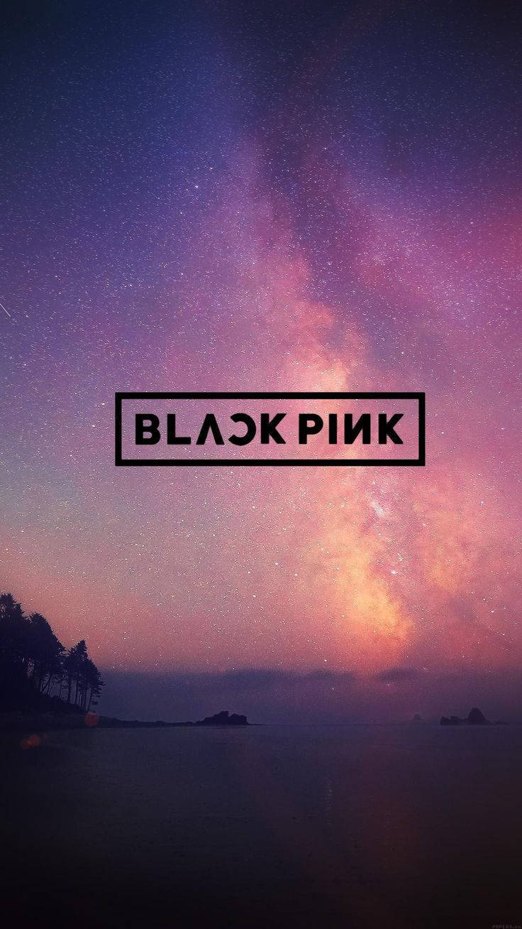 Blackpink-logo järvellä ja galaksissa purppuran esteettisissä sävyissä taustakuvassa