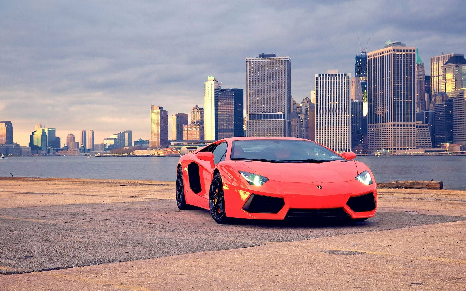 Lamborghini-autonäyttely Brooklyn Bridge Parkissa Taustakuvat