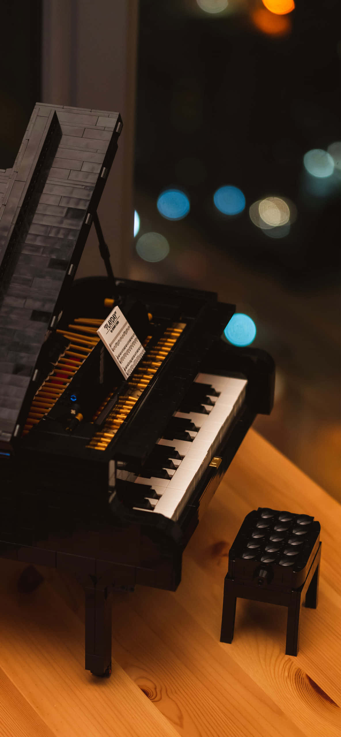 lego-piano pöydällä jakkaran kanssa Taustakuvat