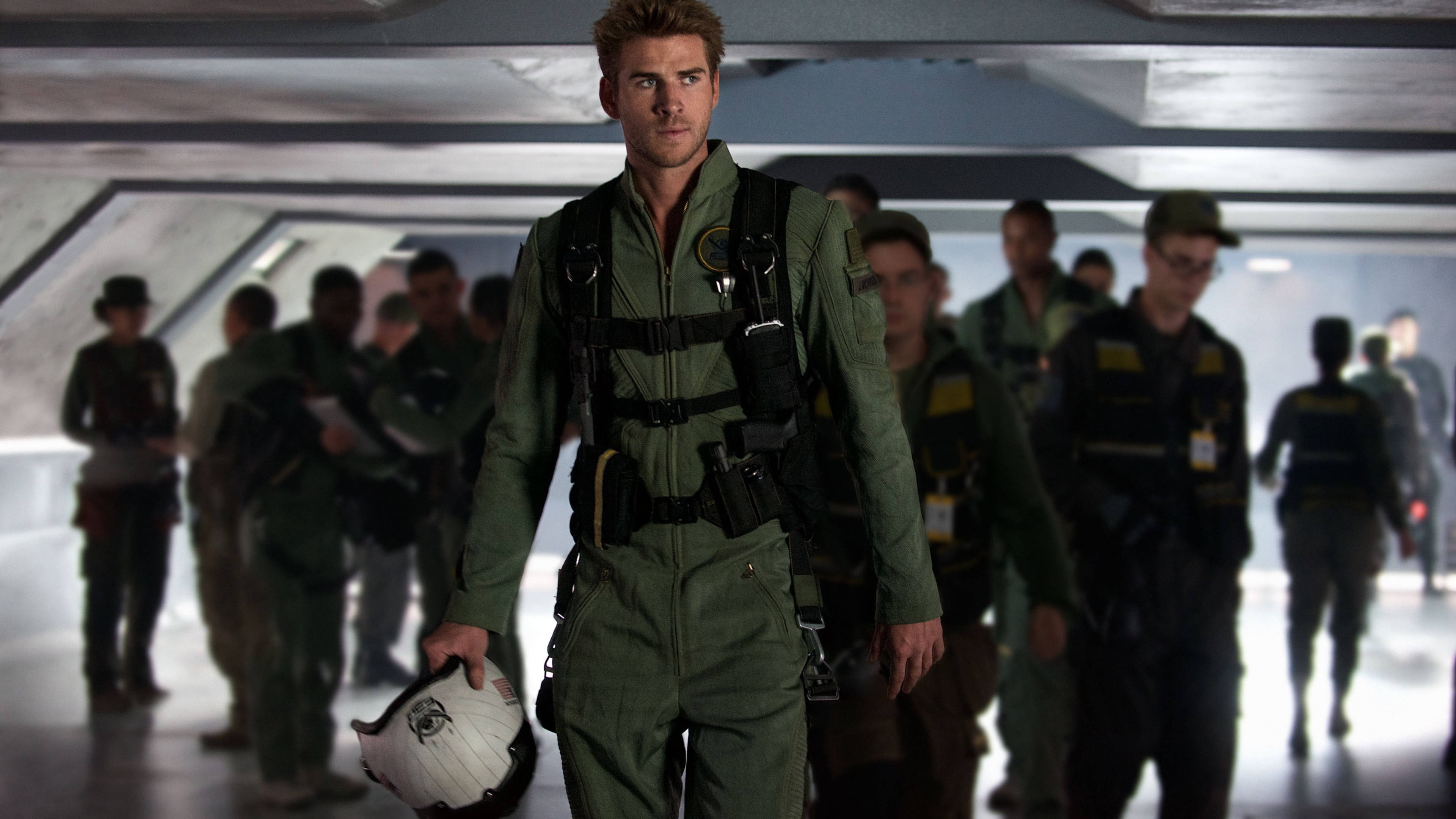 Liam Hemsworth Independence Day Taustakuvat