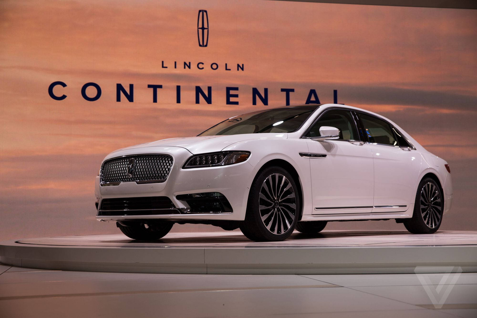 Lincoln-auto Detroitin autonäyttelyssä Taustakuvat