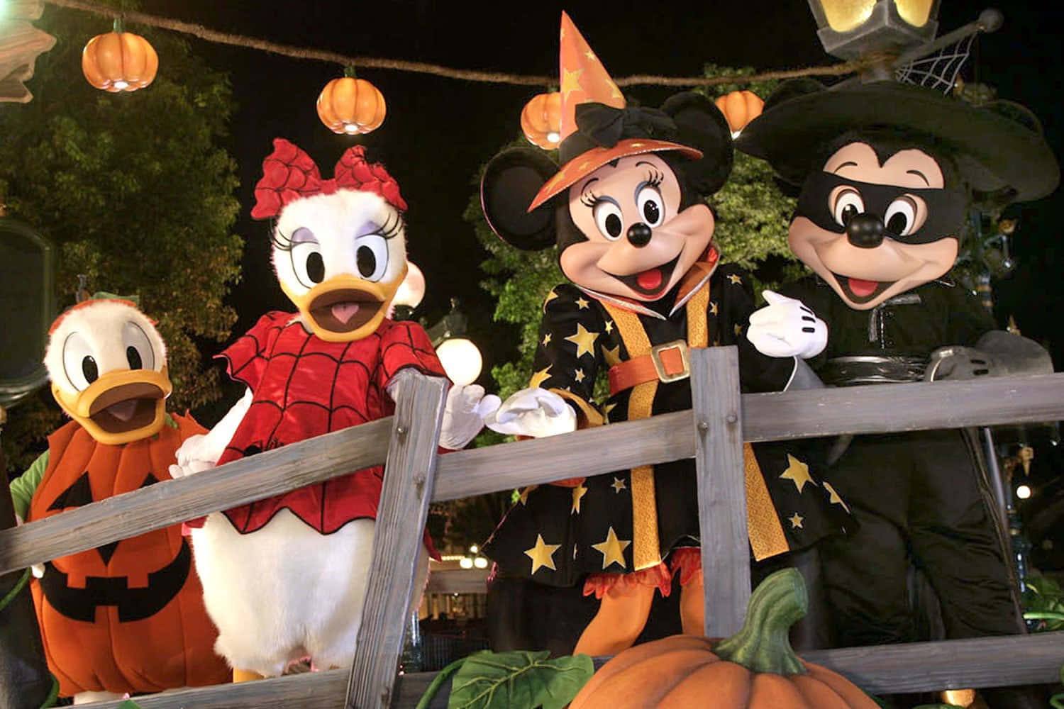 Maaginen Disney Halloween -yö Taustakuvat