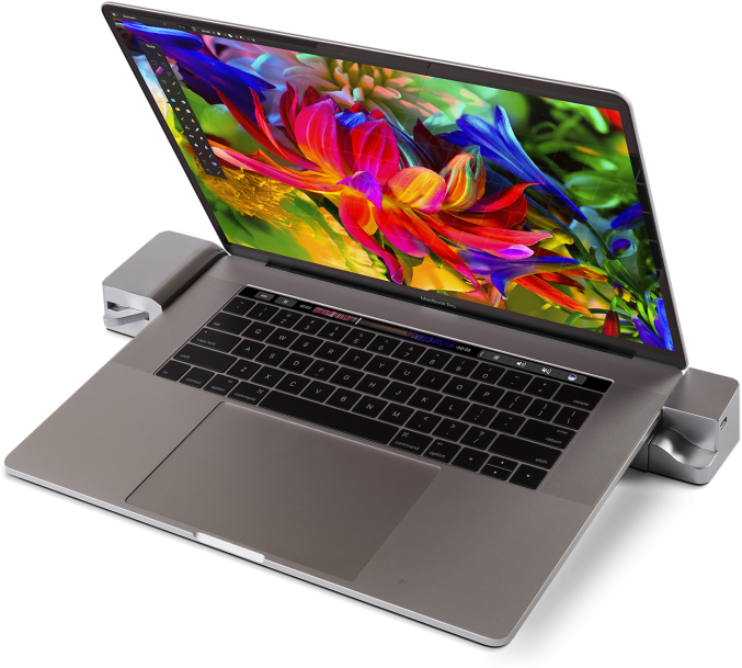 Mac Book Pro värikkäällä näytöllä ja tarvikkeilla Taustakuvat