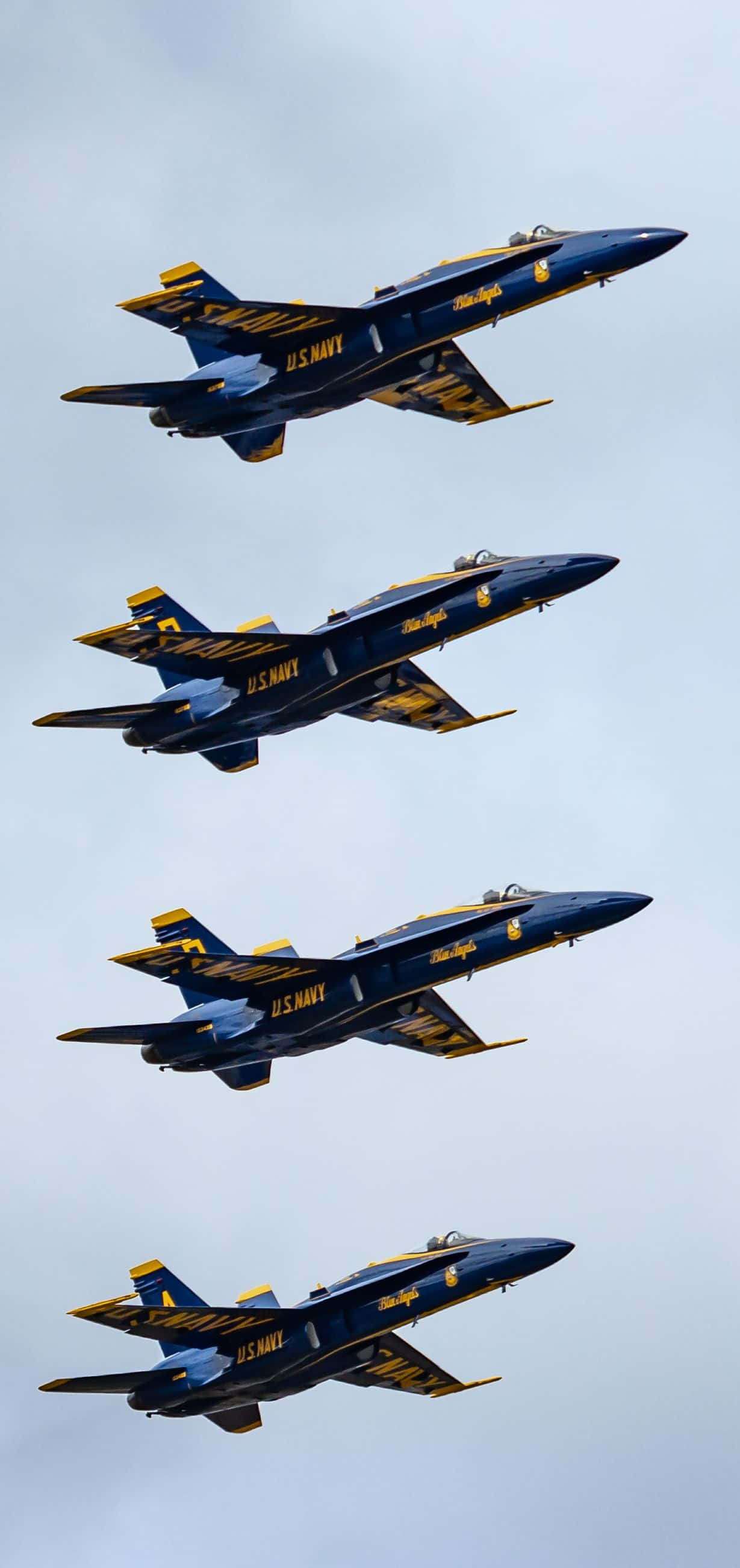 Mahtavat Blue Angels -lentäjät lennossa Taustakuvat