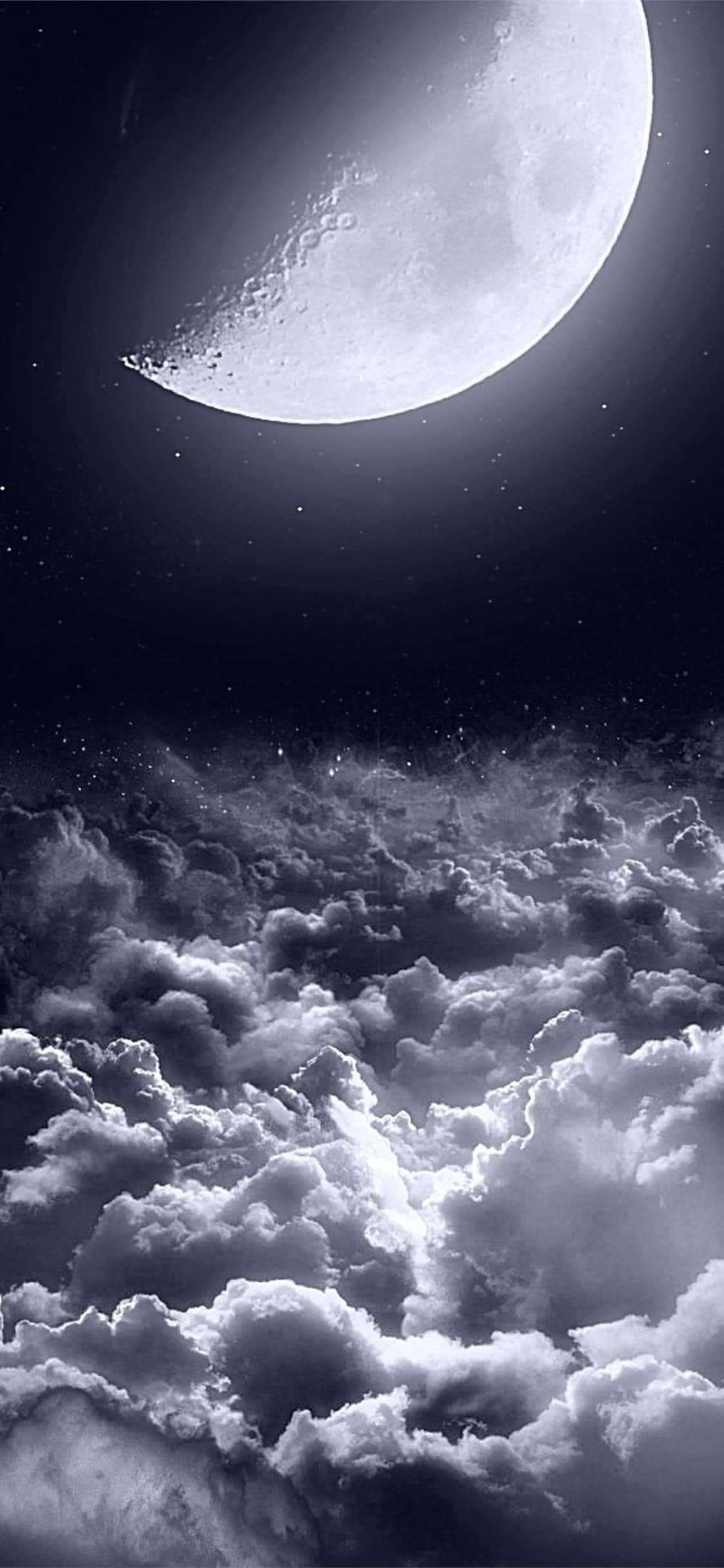 Majestic Full Moon in the Night Sky Taustakuvat