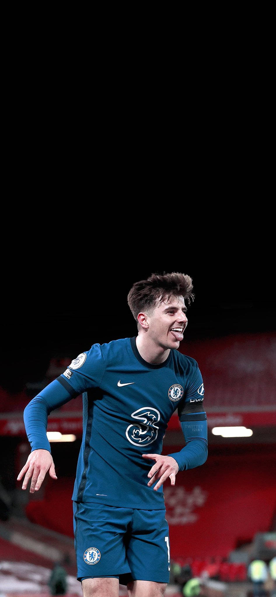 Mason Mount ojentamassa kieltä Taustakuvat