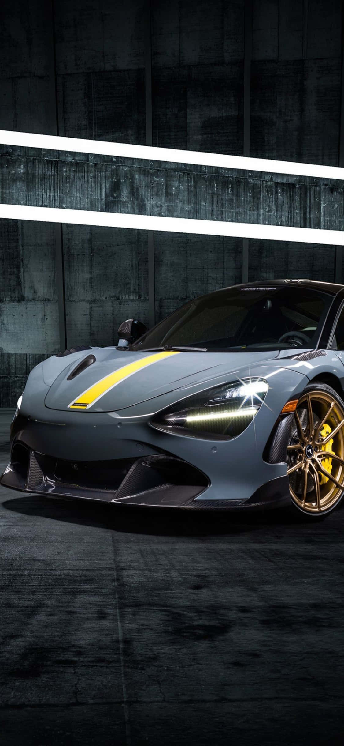 Matkusta tyylillä iPhone Xs:n ja McLaren 720s:n kanssa Taustakuvat