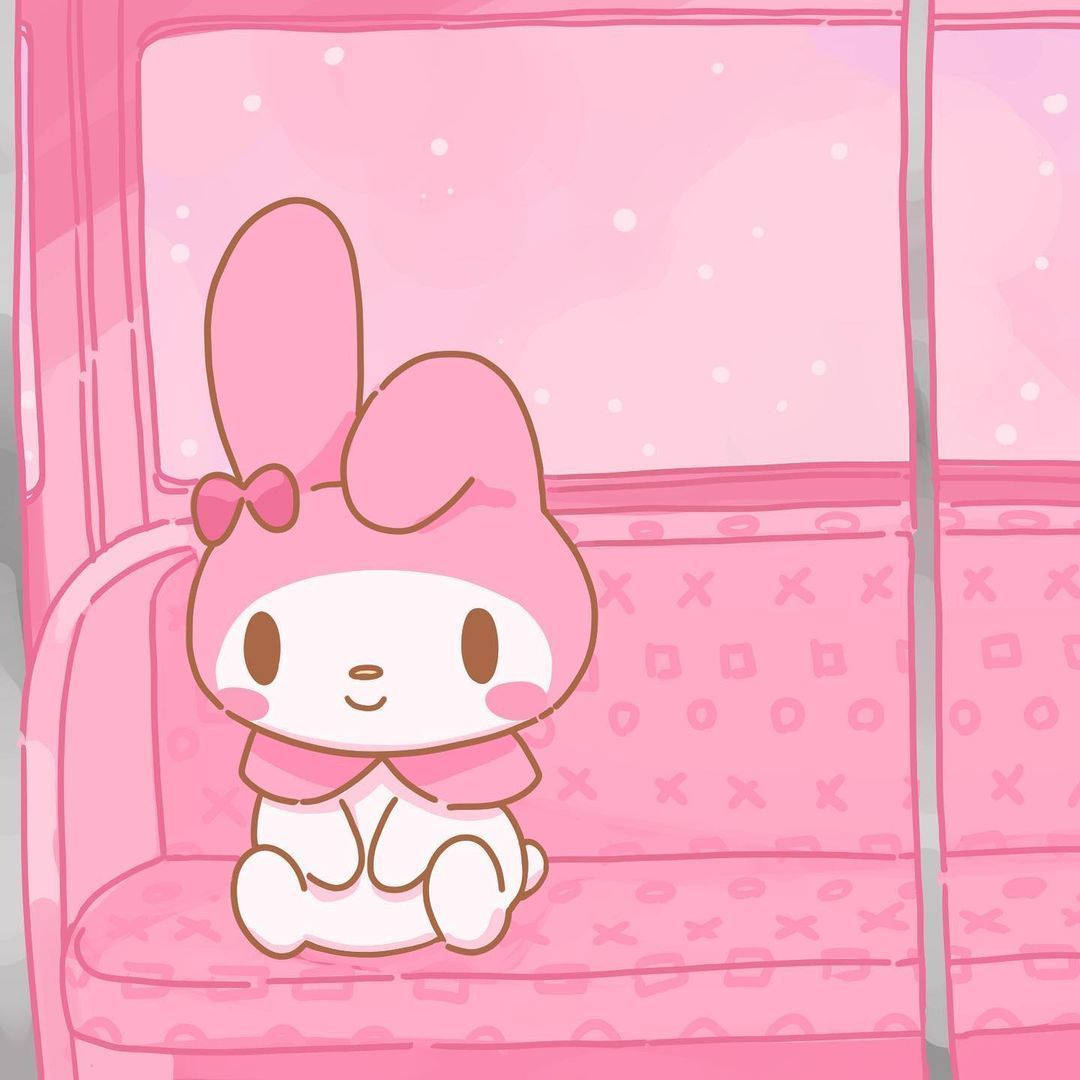 My Melody vaaleanpunaisella sohvalla profiilikuva