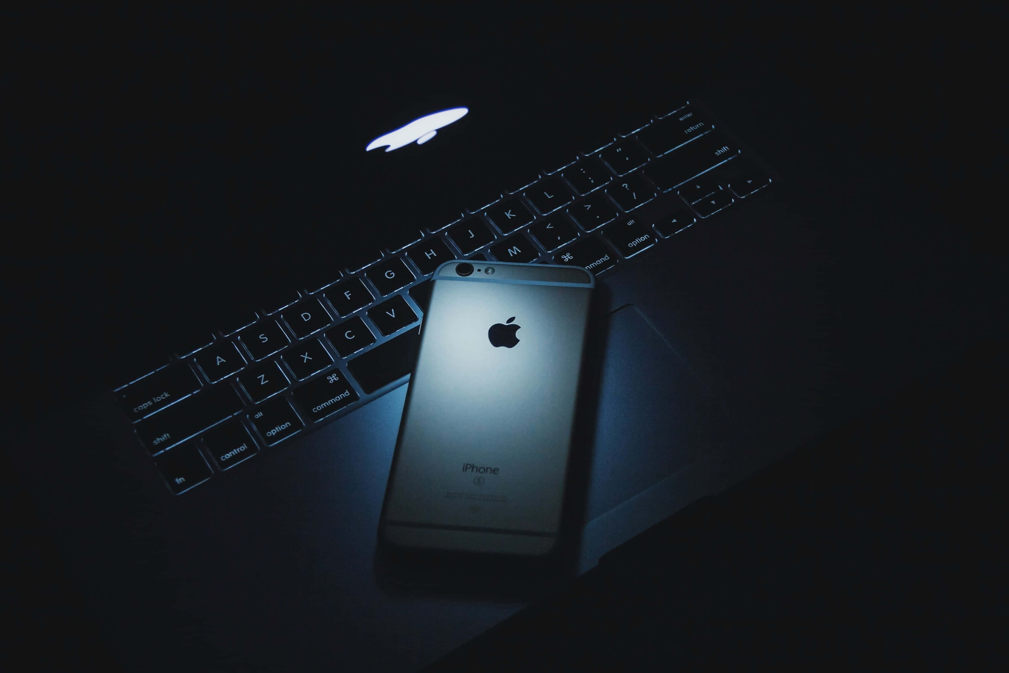 Nauti mukavasta MacBook-käytöstä Taustakuvat