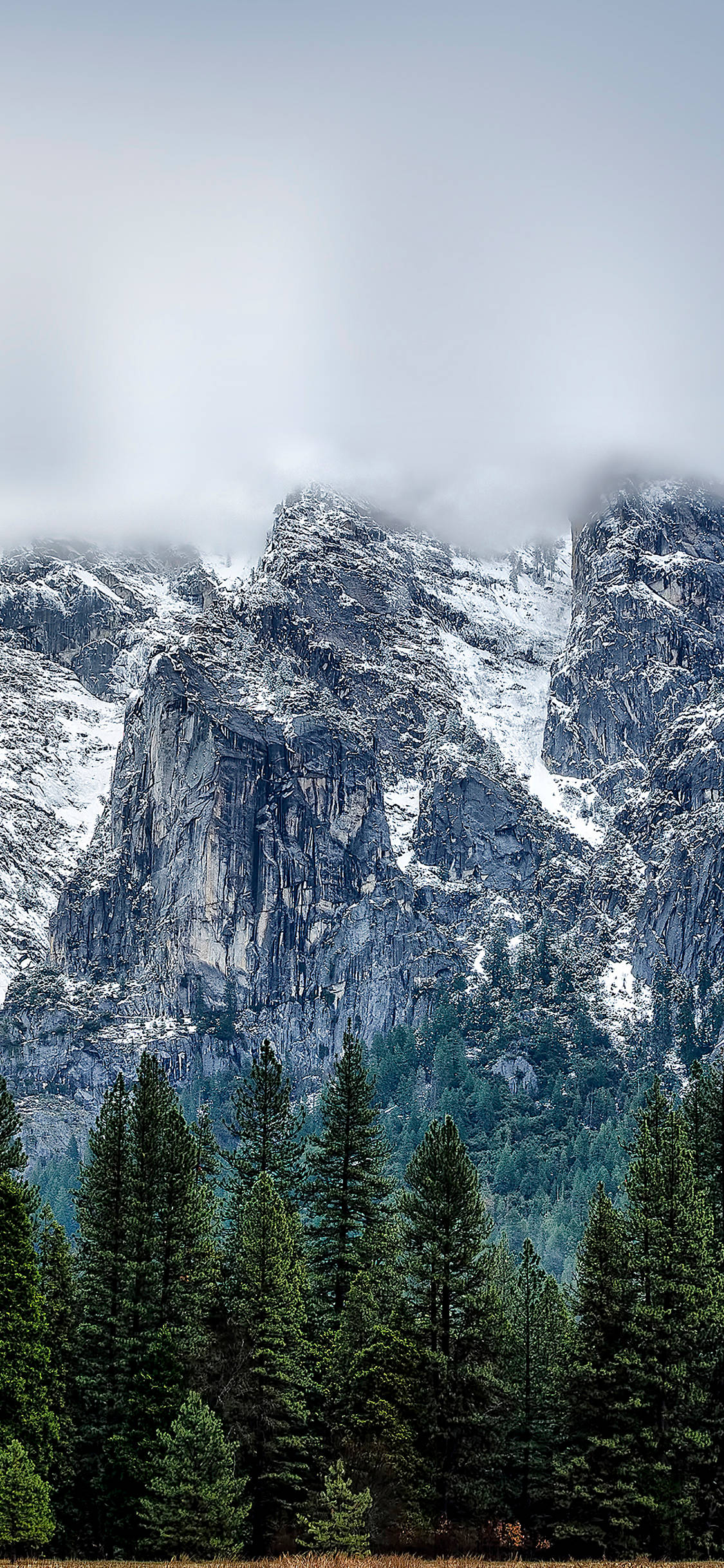 Nauti Yosemiten kauneudesta iPhonellasi Taustakuvat