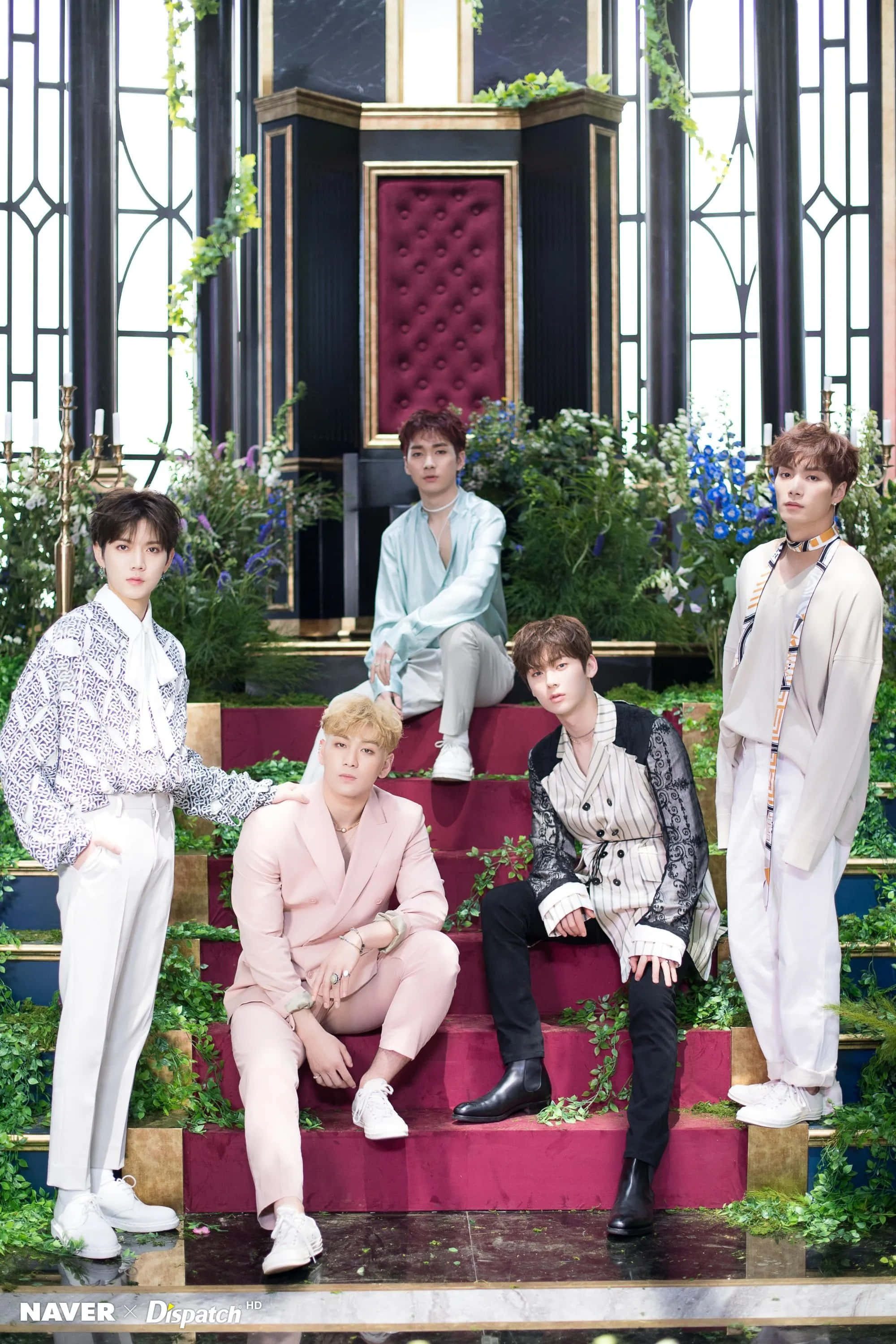 Nuest Kpop-poikabändi Klassinen Taustakuvat
