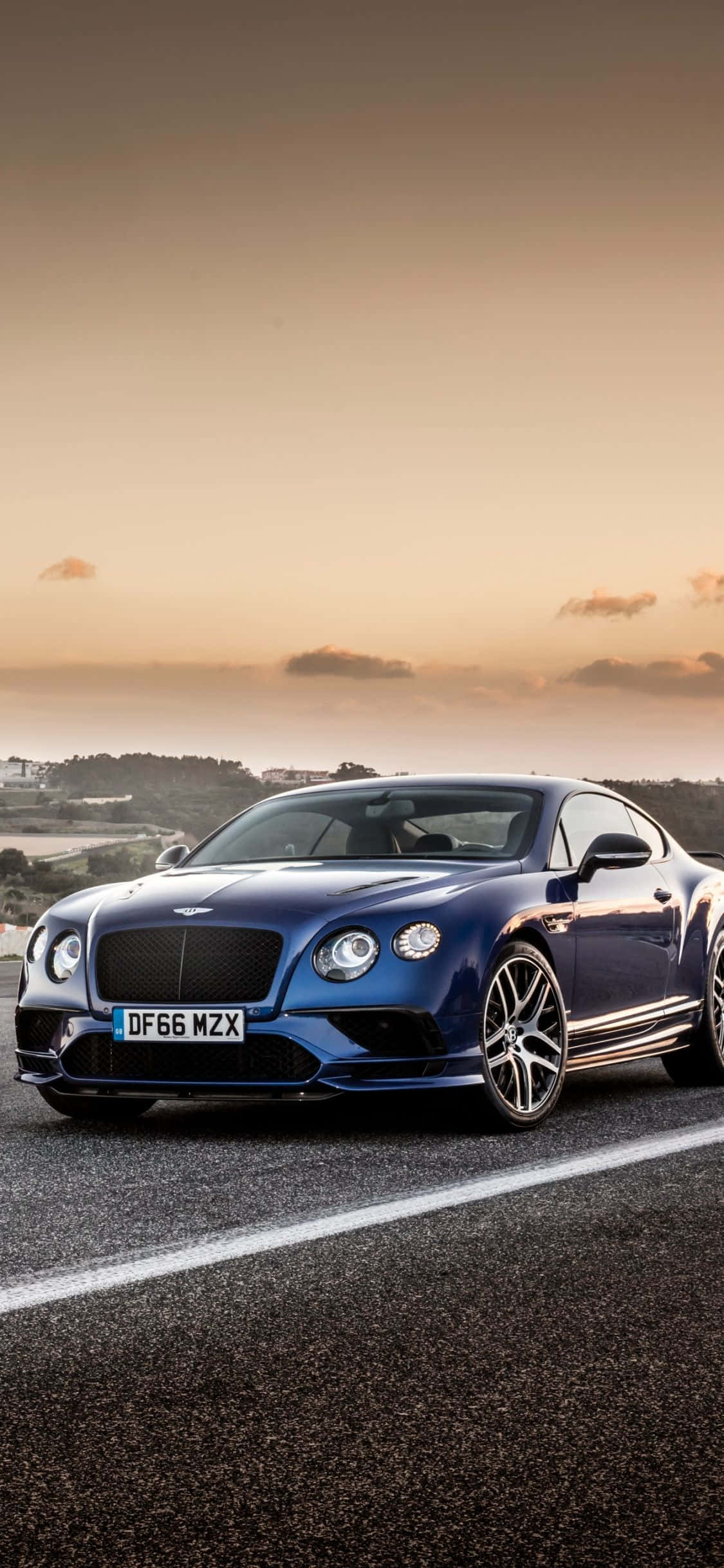 Pysäköity Sininen Bentley iPhone Taustakuvat