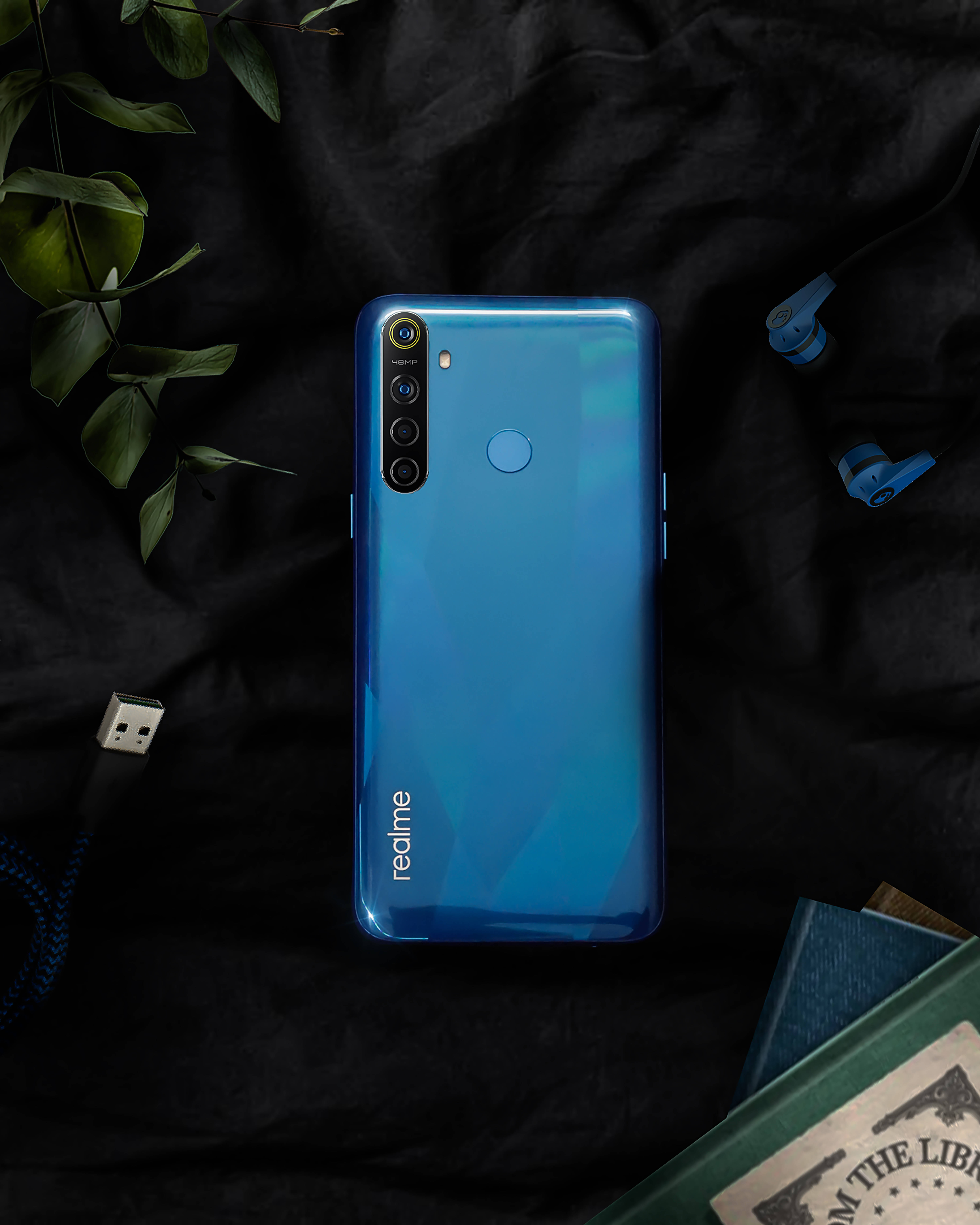Realme 8 -puhelin Taustakuvat
