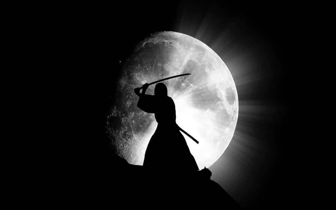 Samurai-anime siluetti kuu Taustakuvat