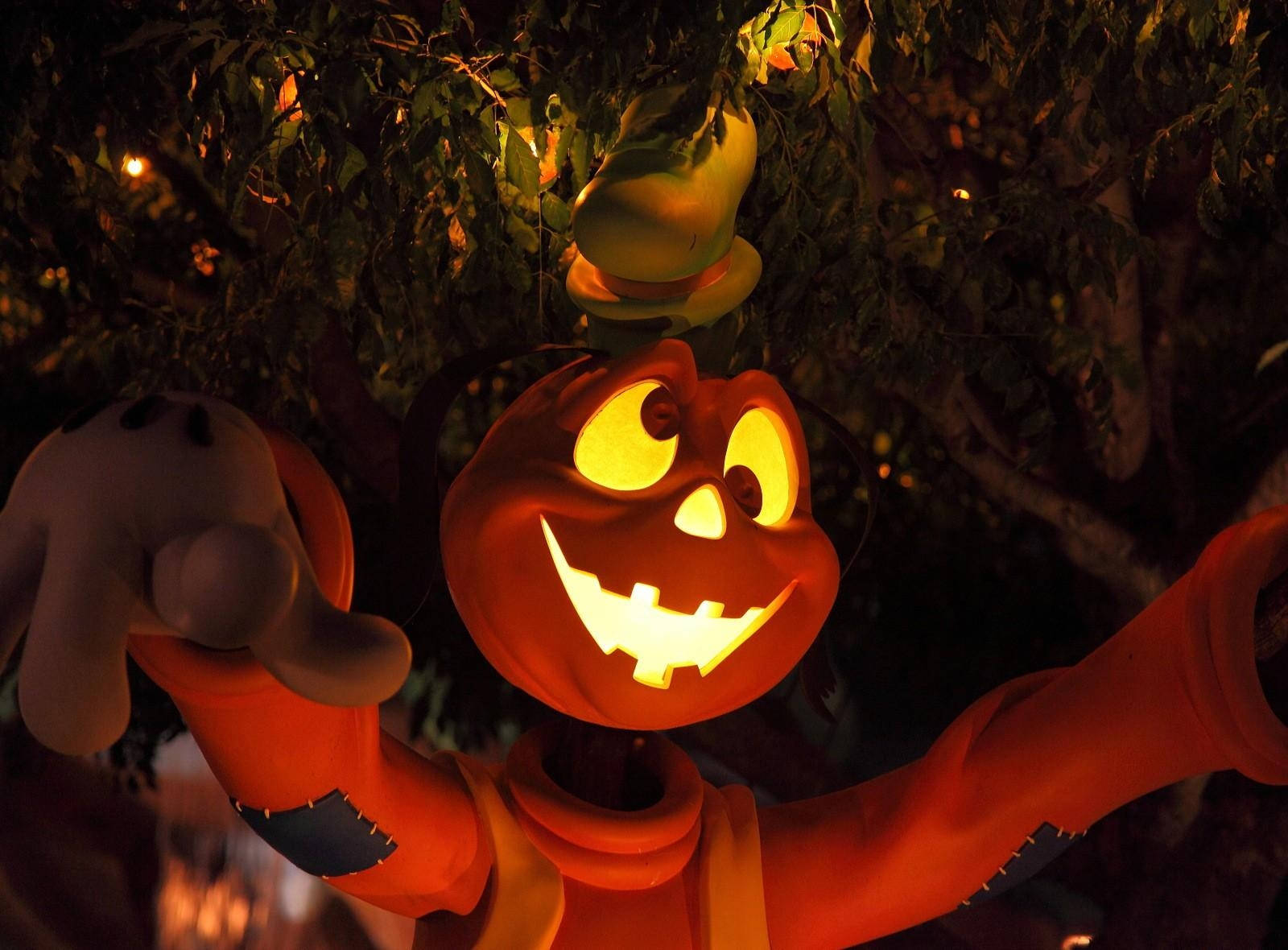 Sarjakuvahahmo Halloween-asussa Taustakuvat