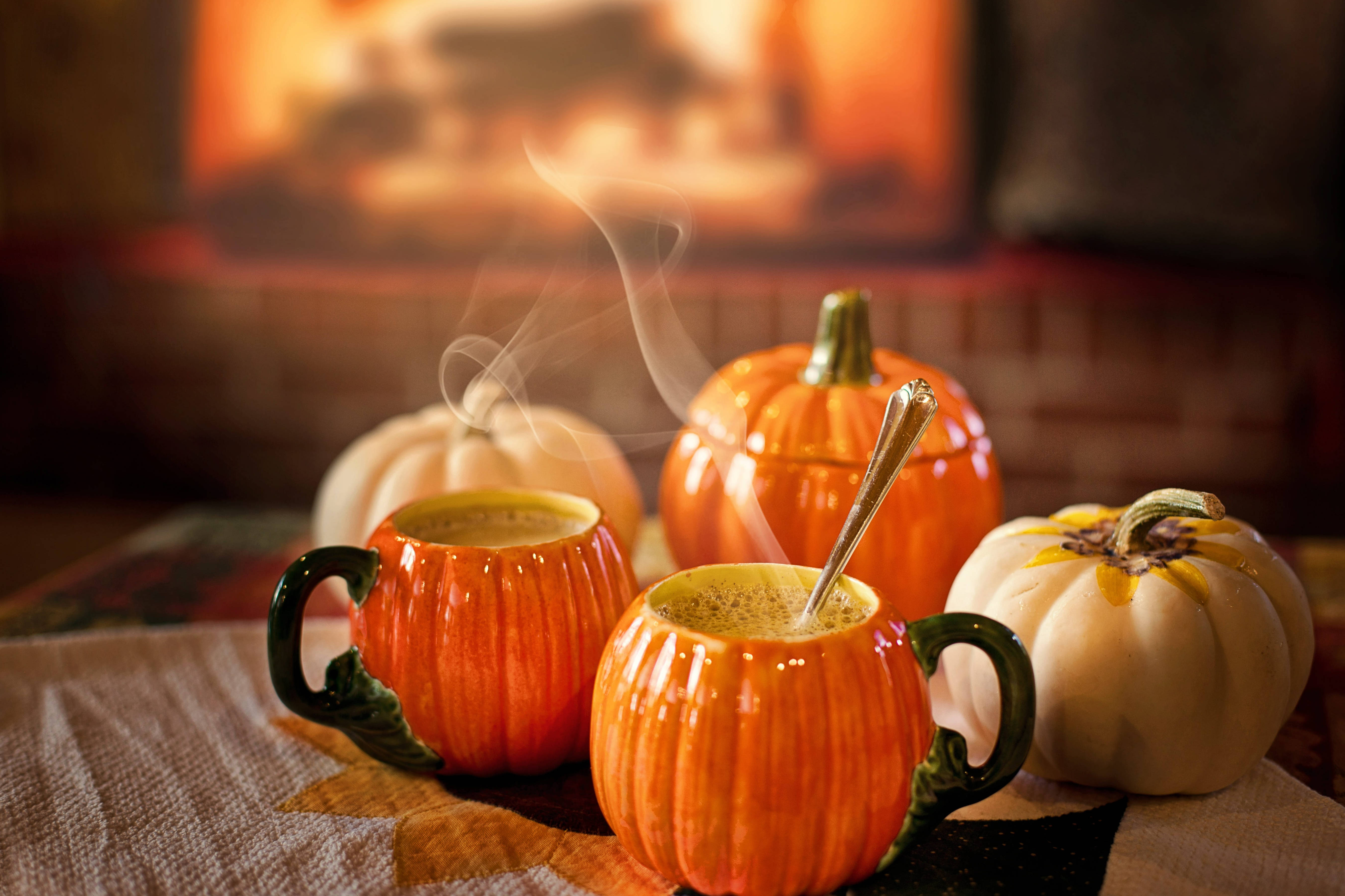 Söpö Halloween-kurpitsalatte Taustakuvat