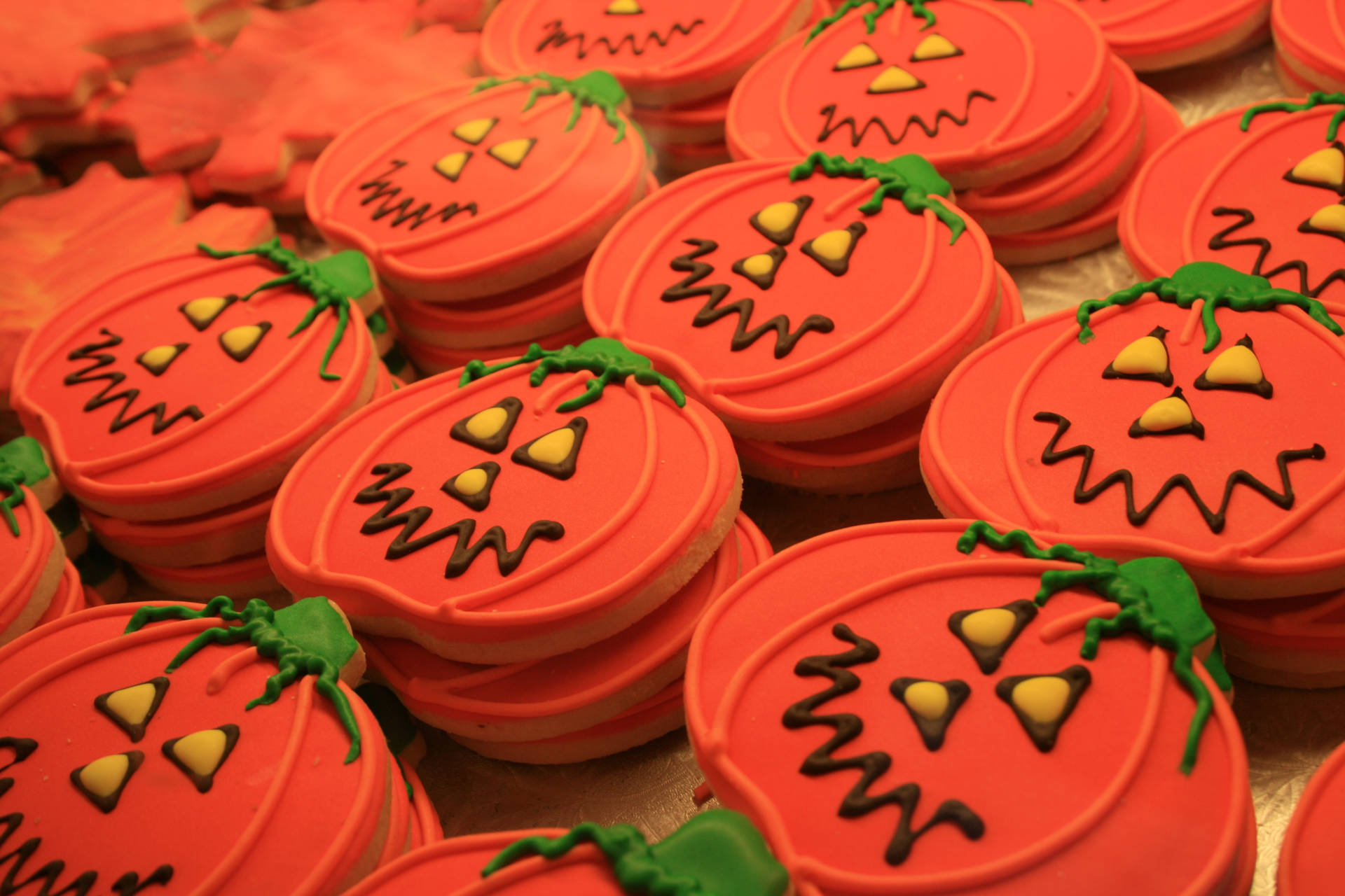 Söpöt kurpitsakeksit Halloween-taustakuva.