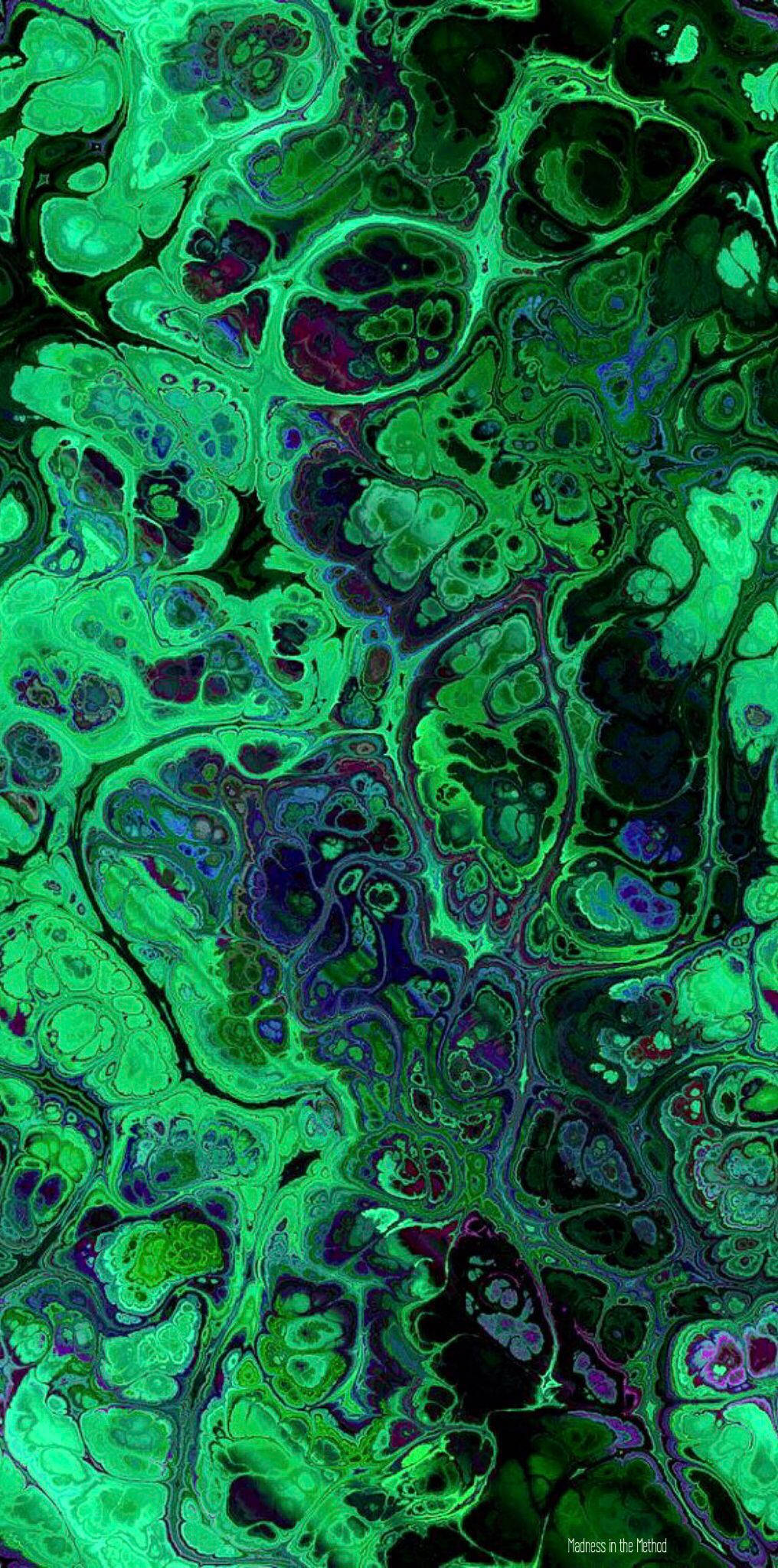 Syleile luovuuttasi upealla esteettisellä trippy-taustakuvalla Taustakuvat